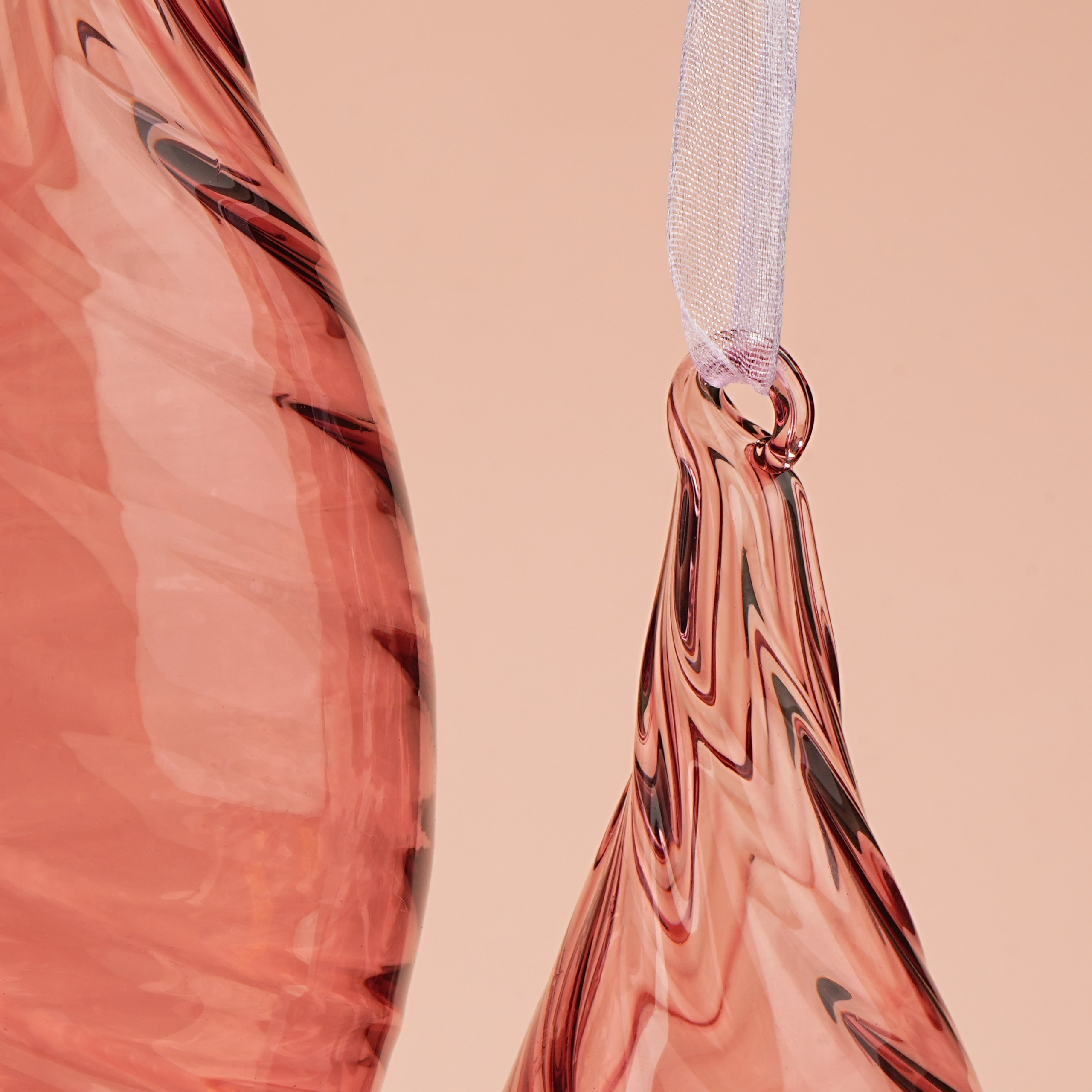 Елочные игрушки и шары. Профессиональный фотограф в Москве и МО