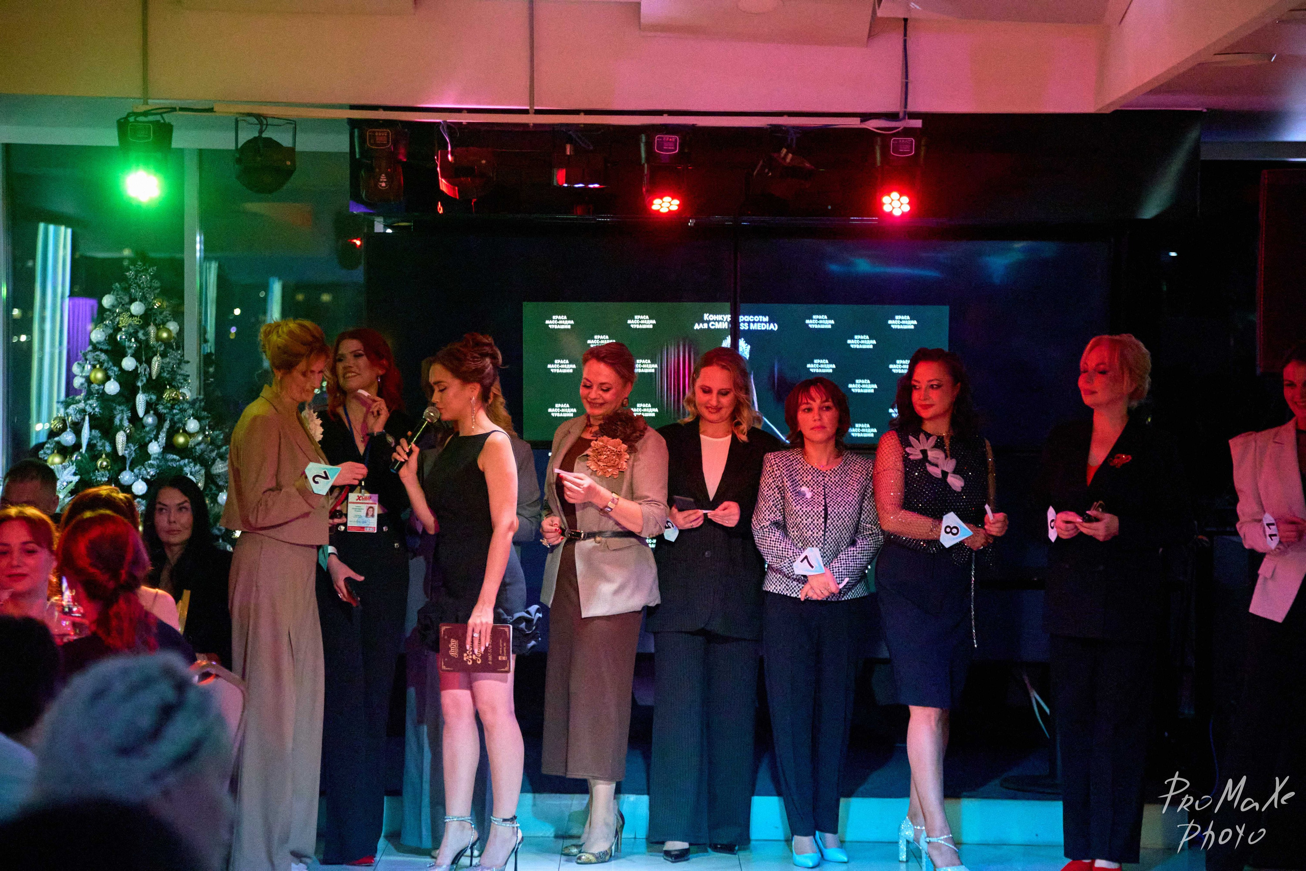 Зал КРАСА МАСС-МЕДИА ЧУВАШИИ. Владимир Суздалов (ProMaXe) — Портретный фотограф, тематические фотосессии в Чебоксарах