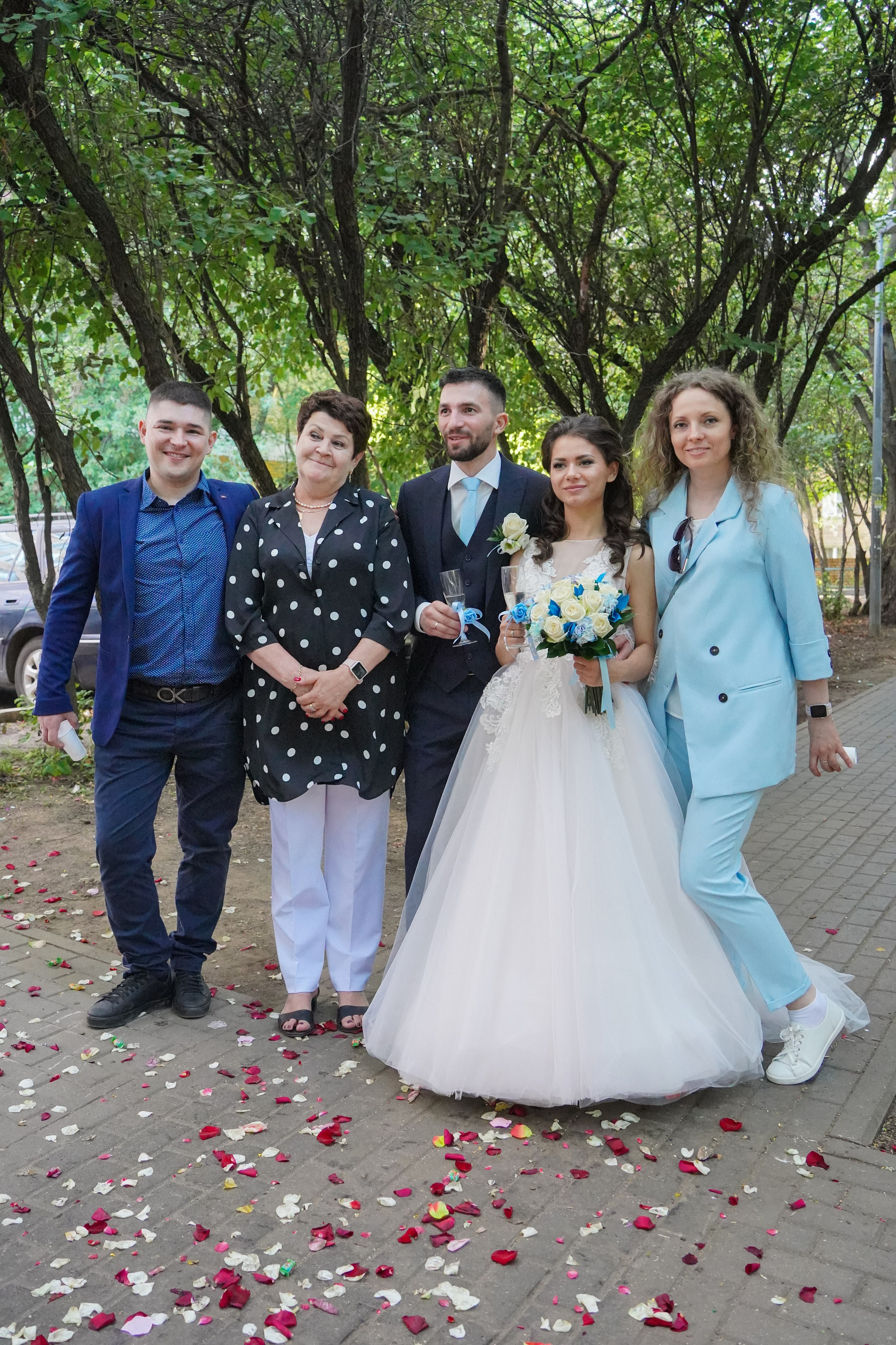 Ира и Ян. День свадьбы. Репортажный и интерьерный фотограф Александра Солдатова