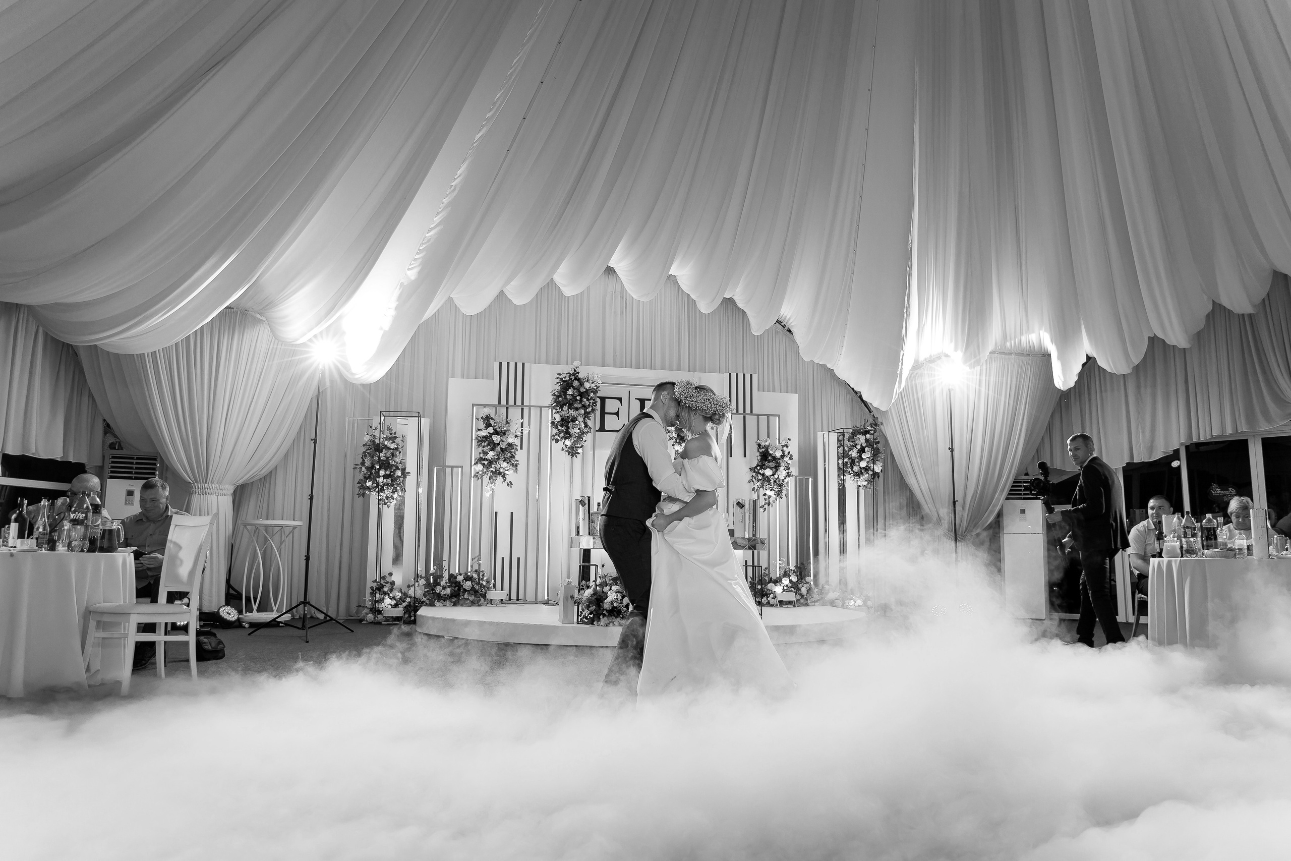 Екатерина и Евгений. Свадебный фотограф в Омске Яна Савина