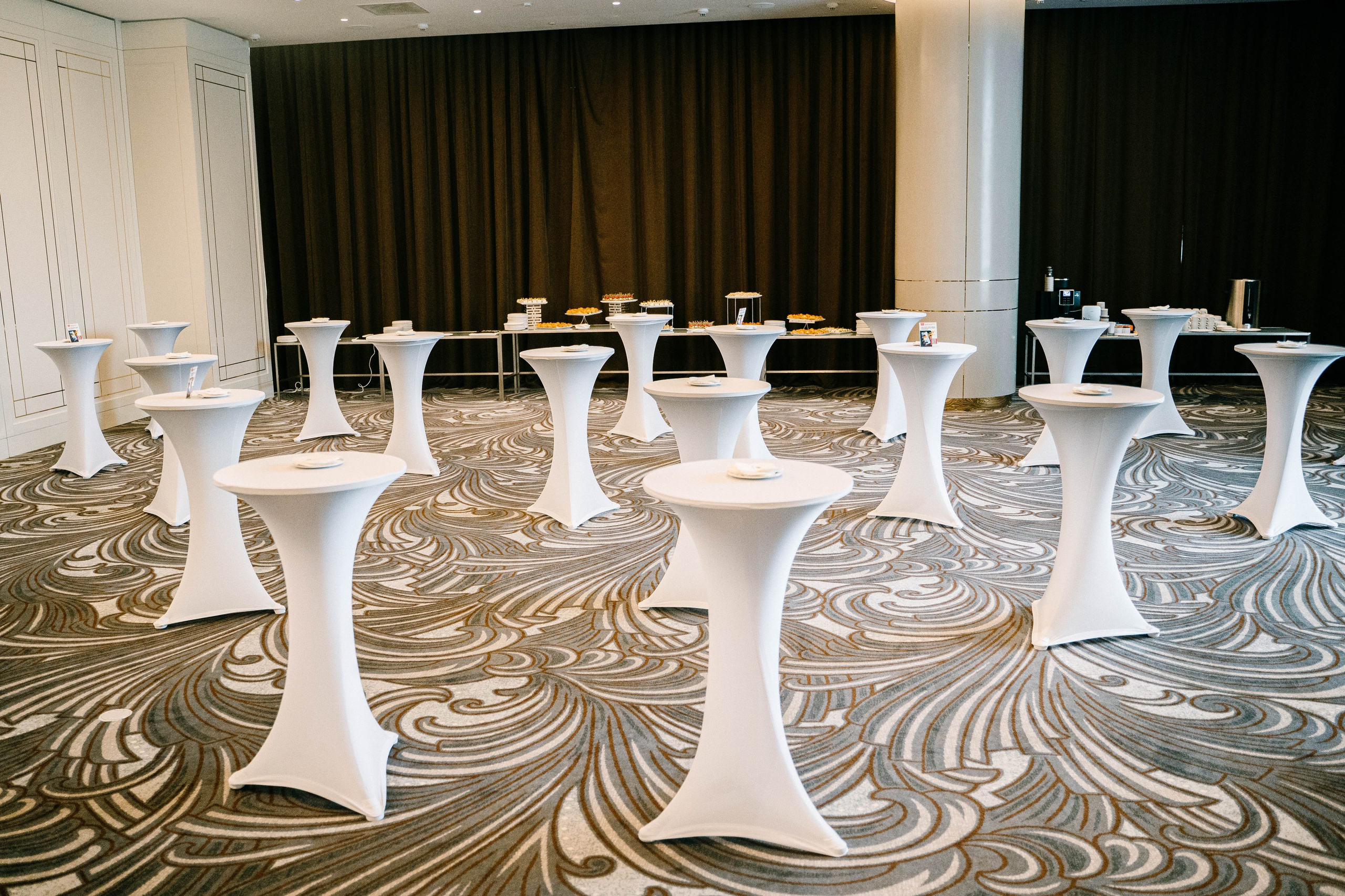 Репортажный фотограф в Lotte Hotel Samara. Фотограф Сергей Логинов