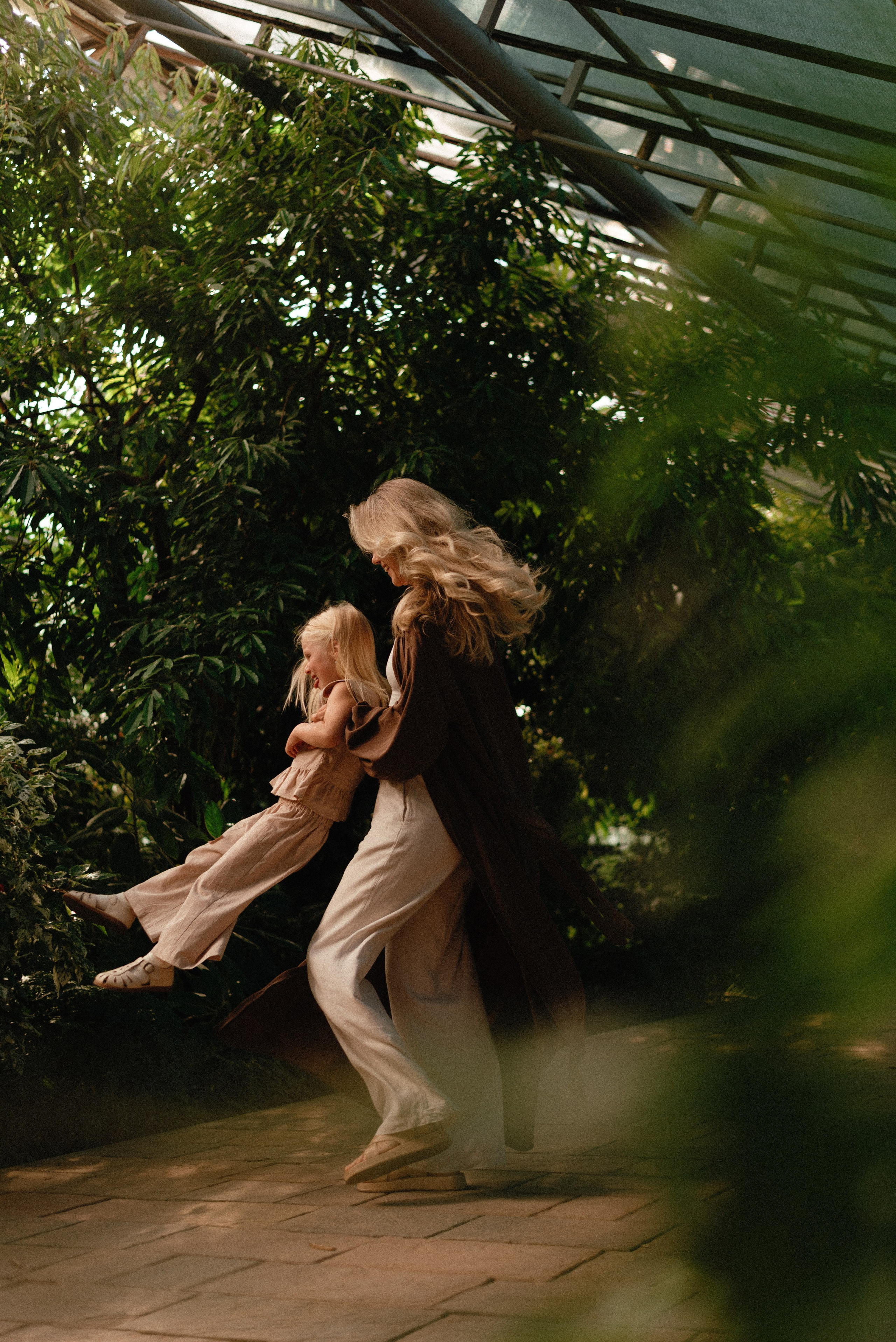 Ангелина и Таня