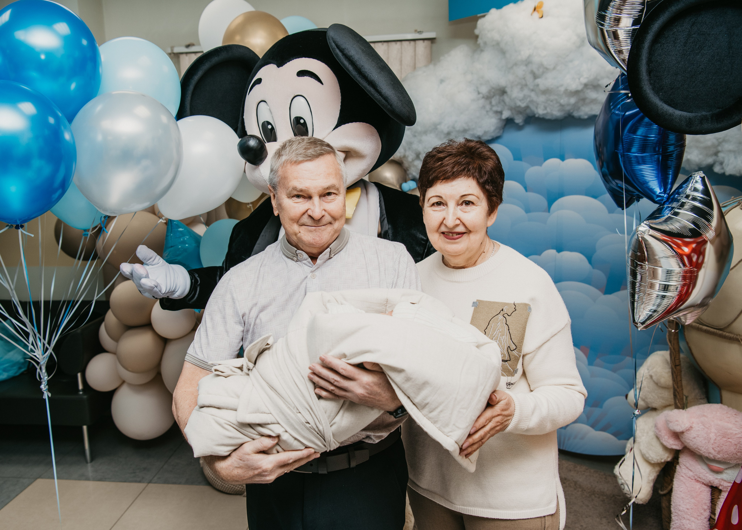 Выписка Назара. На Севастопольском. Фотограф на выписку из роддома в Москве и МО