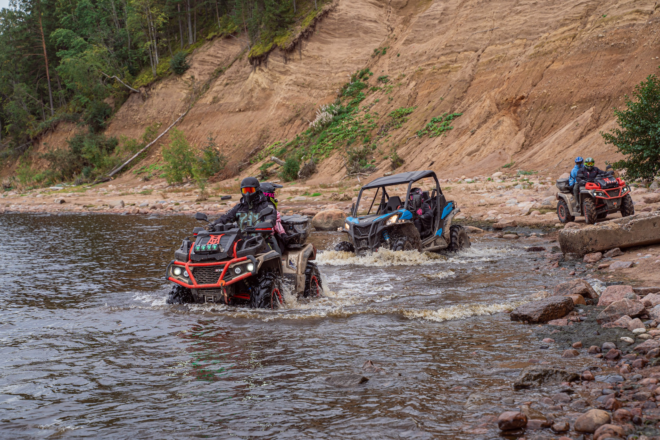 Квадровыезд —спортивный репортаж в Ленинградской области. Свадебный, семейный, портретный, репортажный фотограф в Санкт-Петербурге