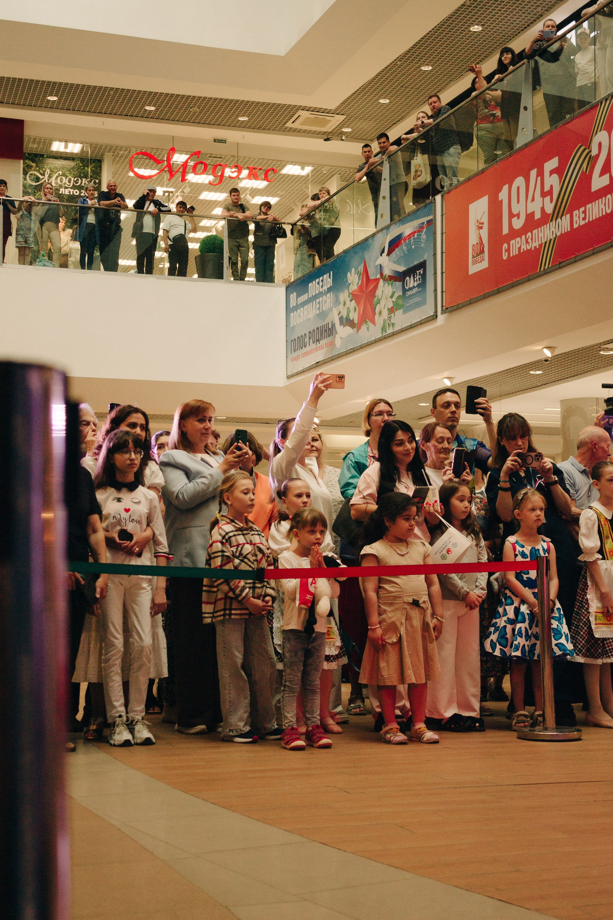 Праздники в ТЦ Сильвер Молл. Борщевская Елизавета / фотограф Иркутск