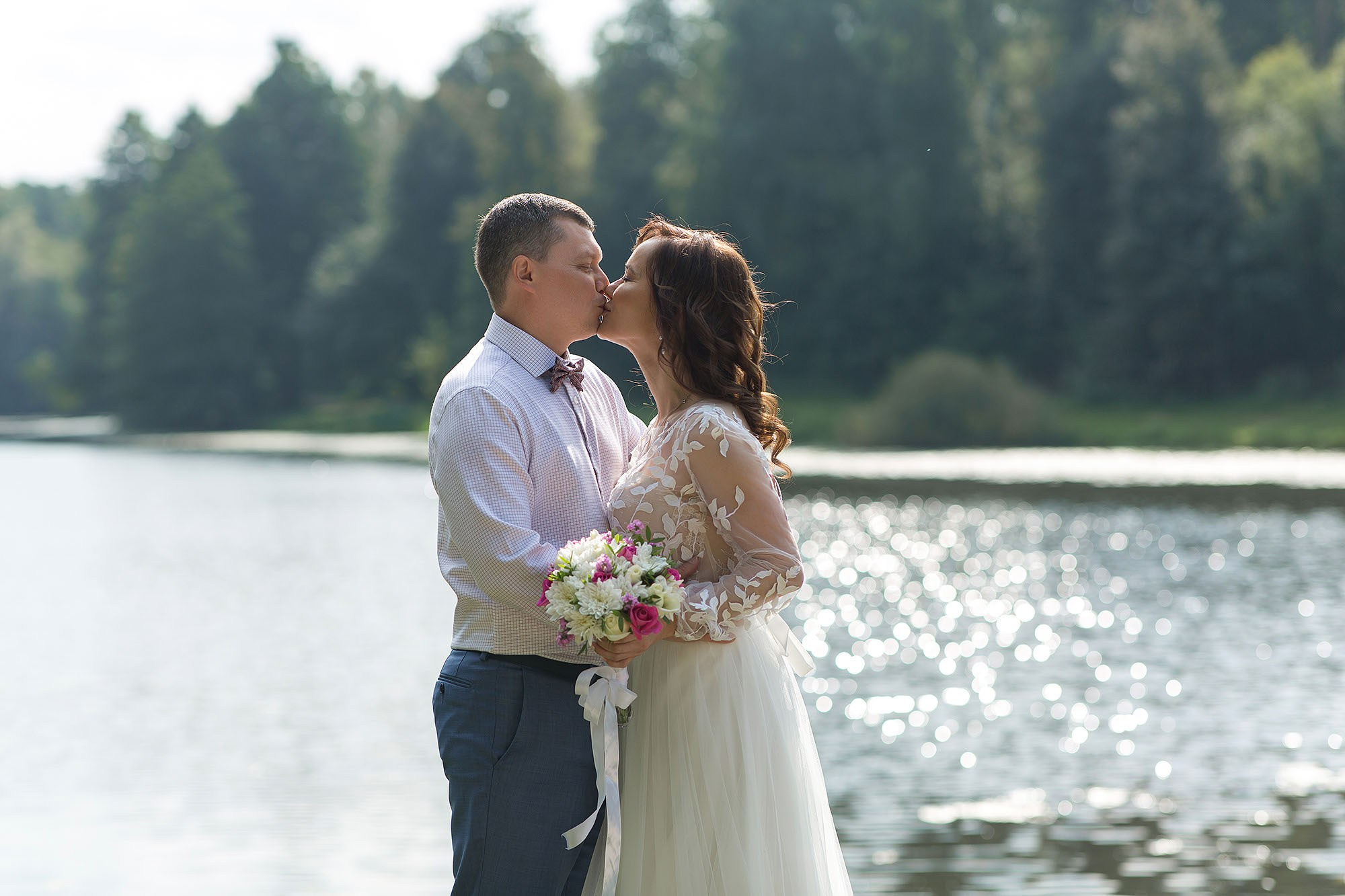 Прогулка, фотосессия жениха и невесты. Свадебная съемка. Фотограф в Москве Валерий Боцман
