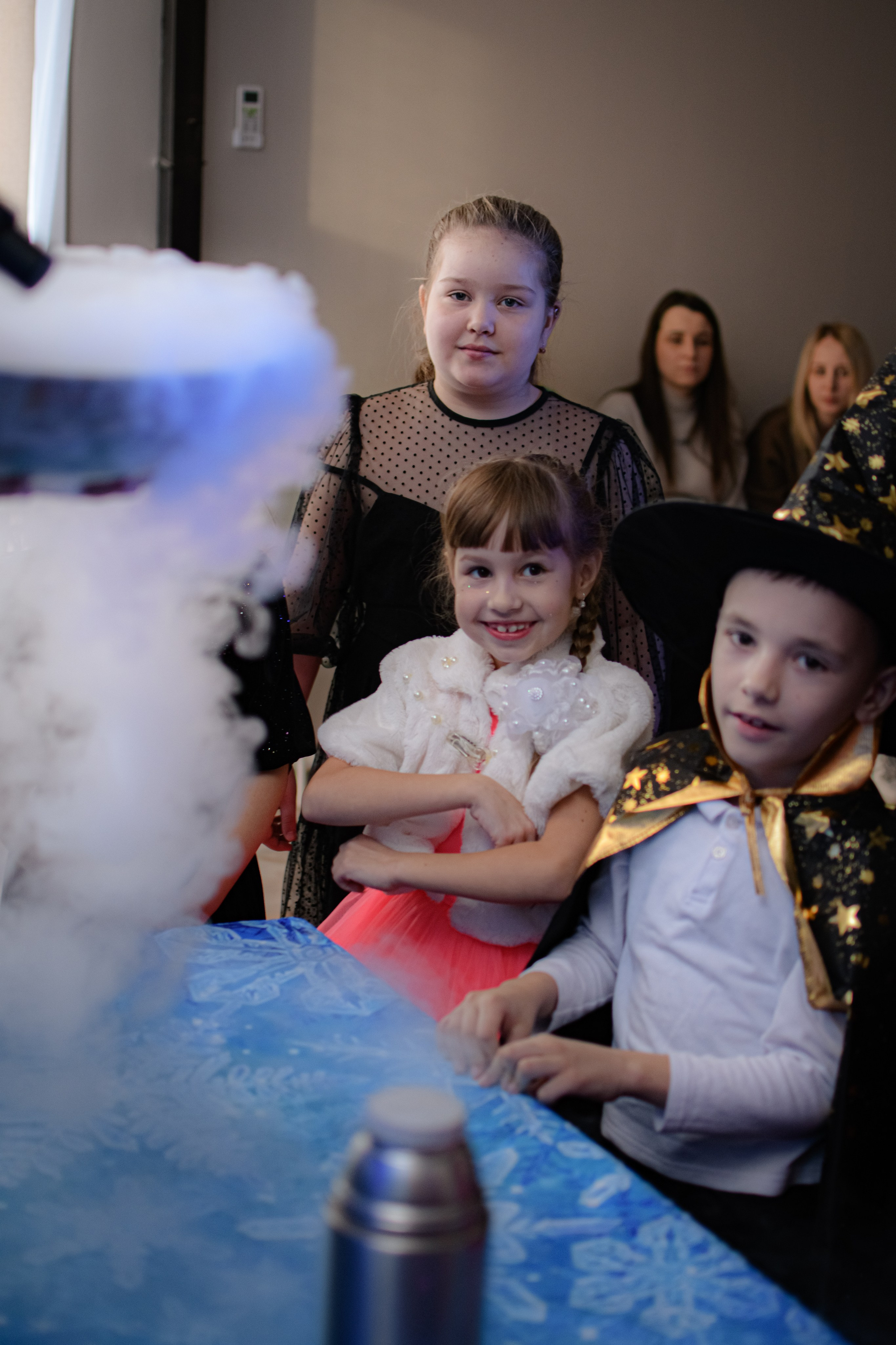 HAPPY NEW YEAR. Photokarish