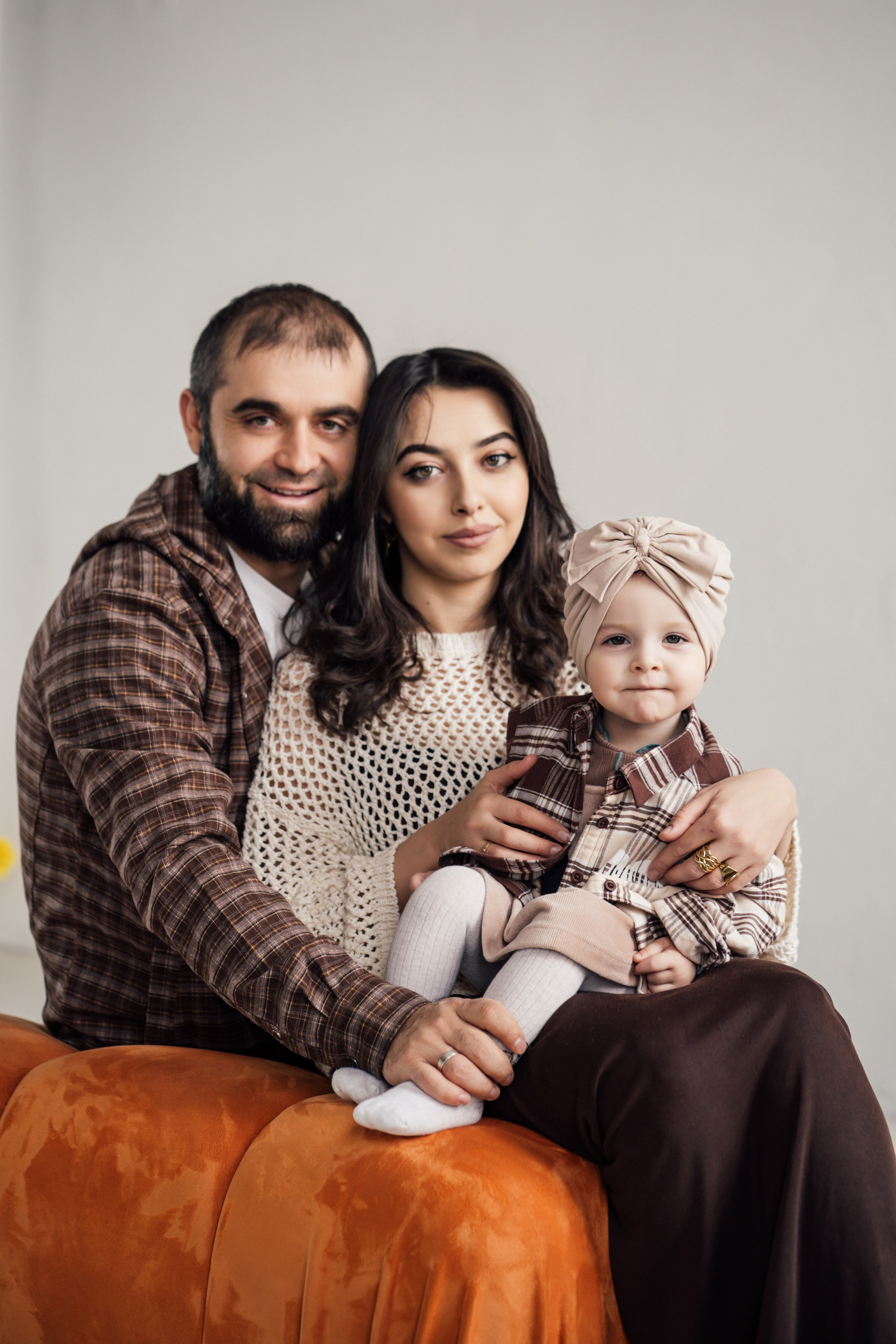 Нюр и Карина. Фотограф Инна Абакарова|Выпускные альбомы и фотосессии в Нальчике