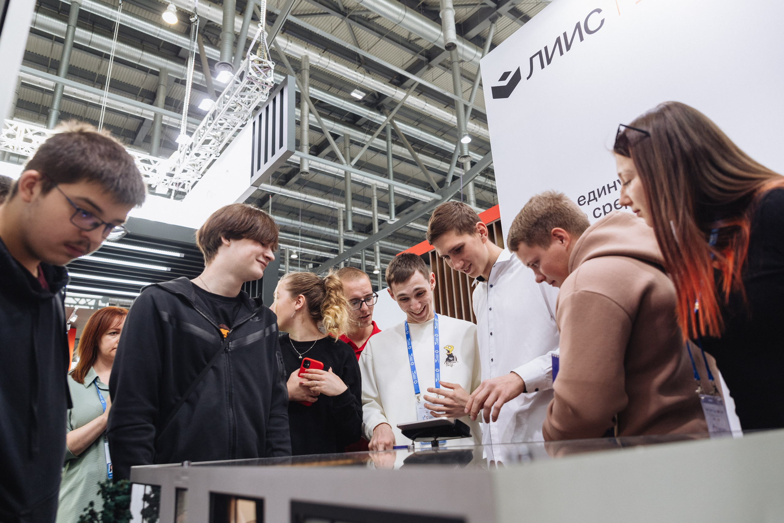 ЛИИС Технобилд Екатеринбург 2024. Фотограф ЕКБ