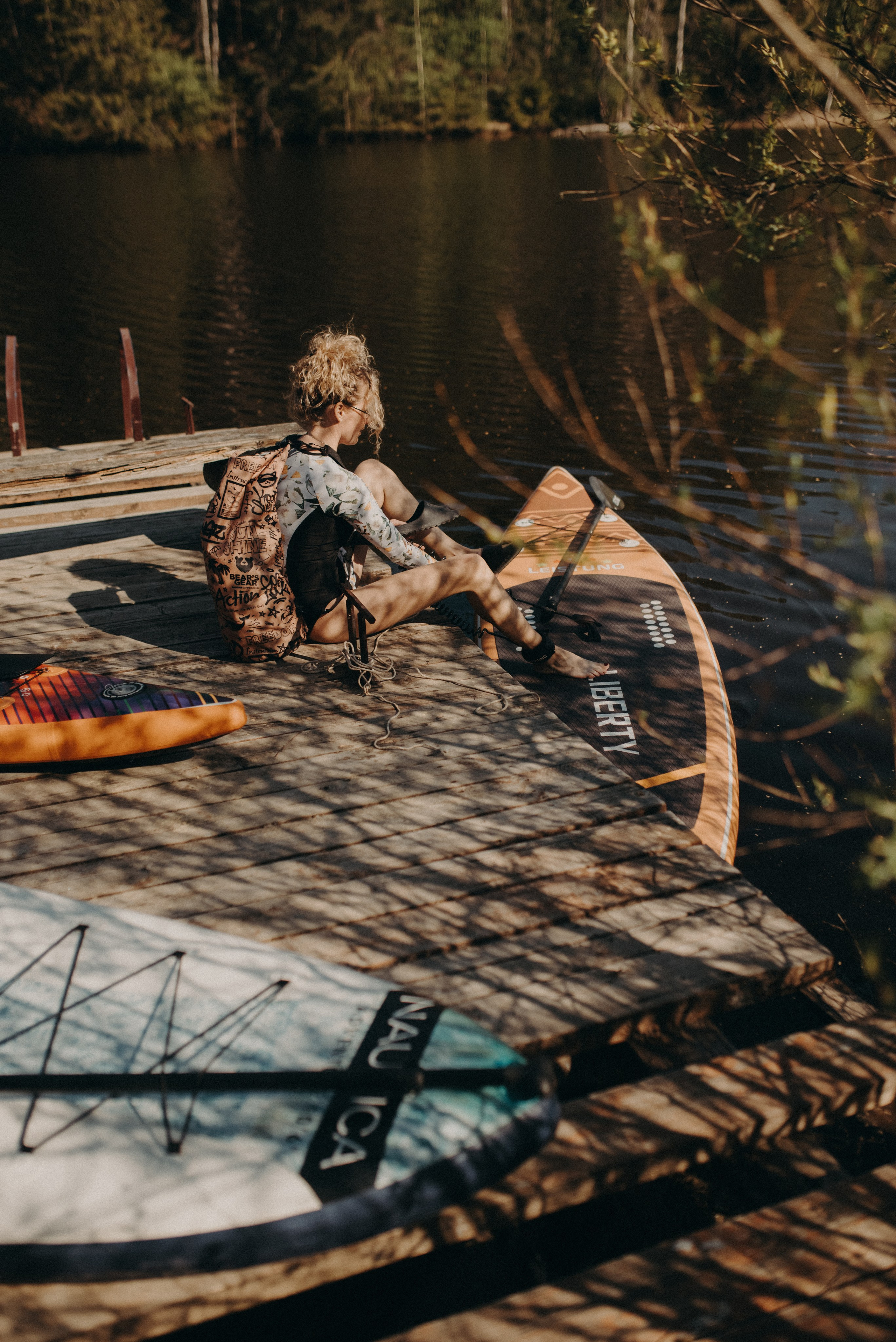 Шалаш среди леса. Главная