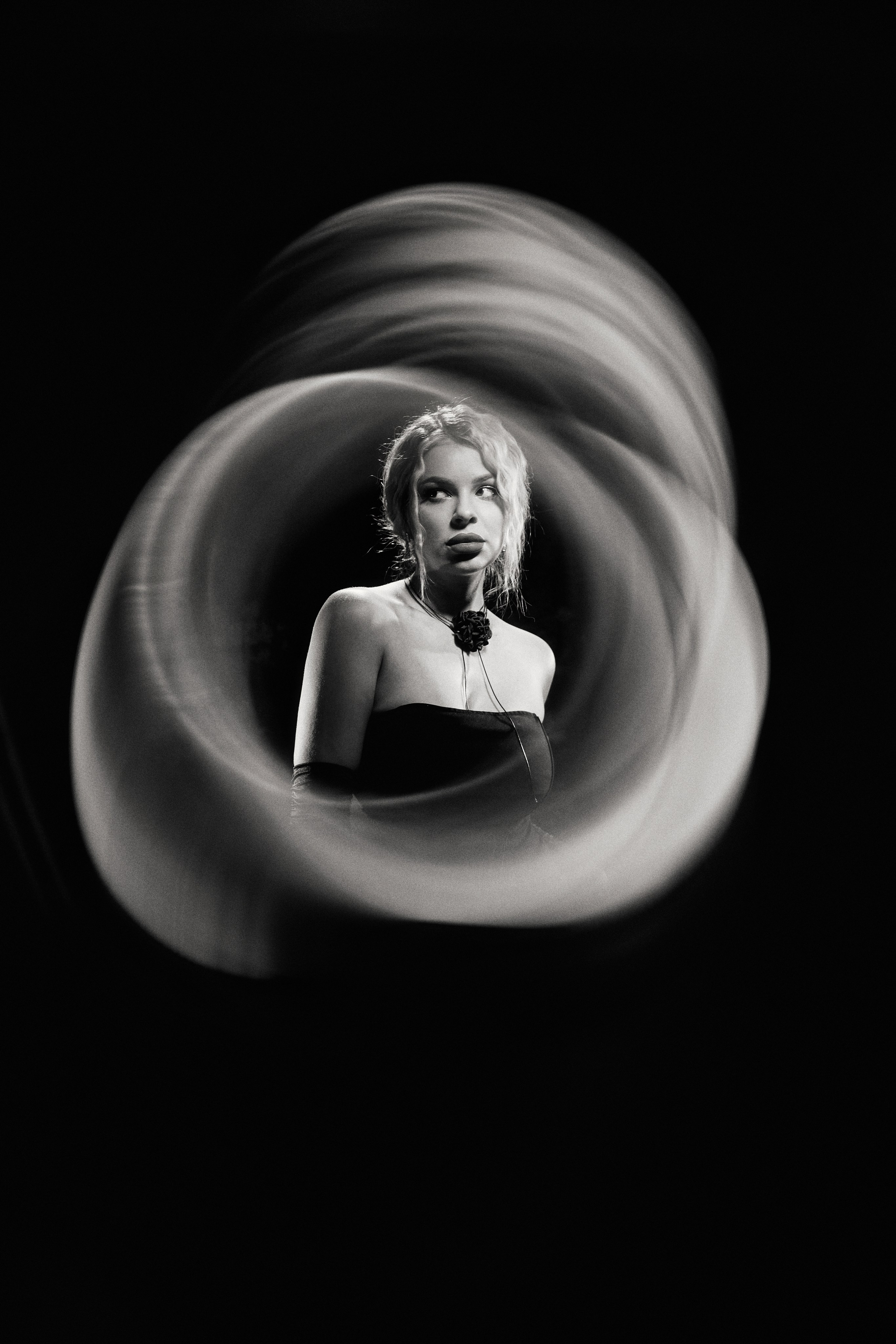 НУАР. Портретный фотограф в Павлодаре Руслан Насыров