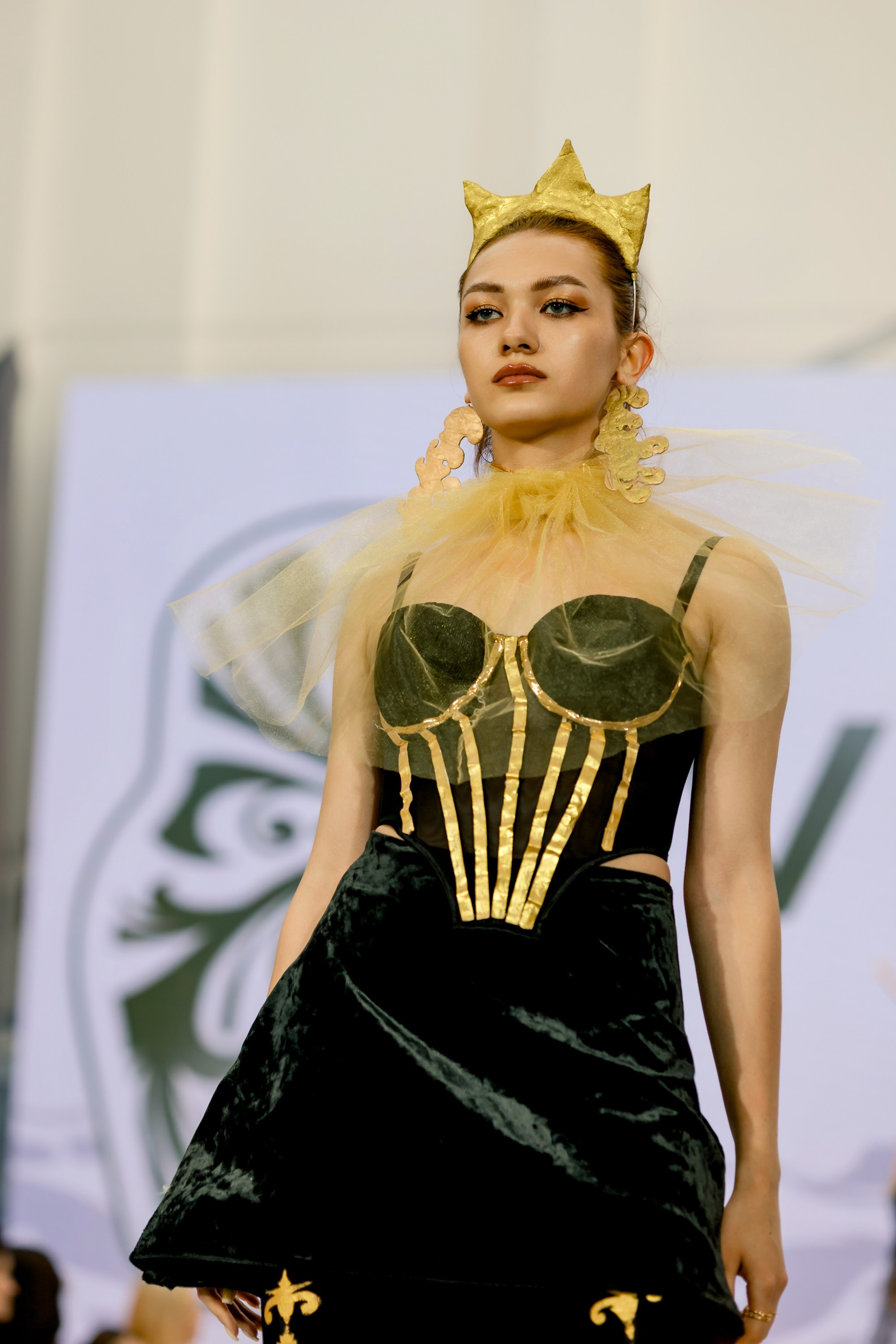 Smolensk Fashion Week 2025_День 2_Смоленская матрешка. Главная