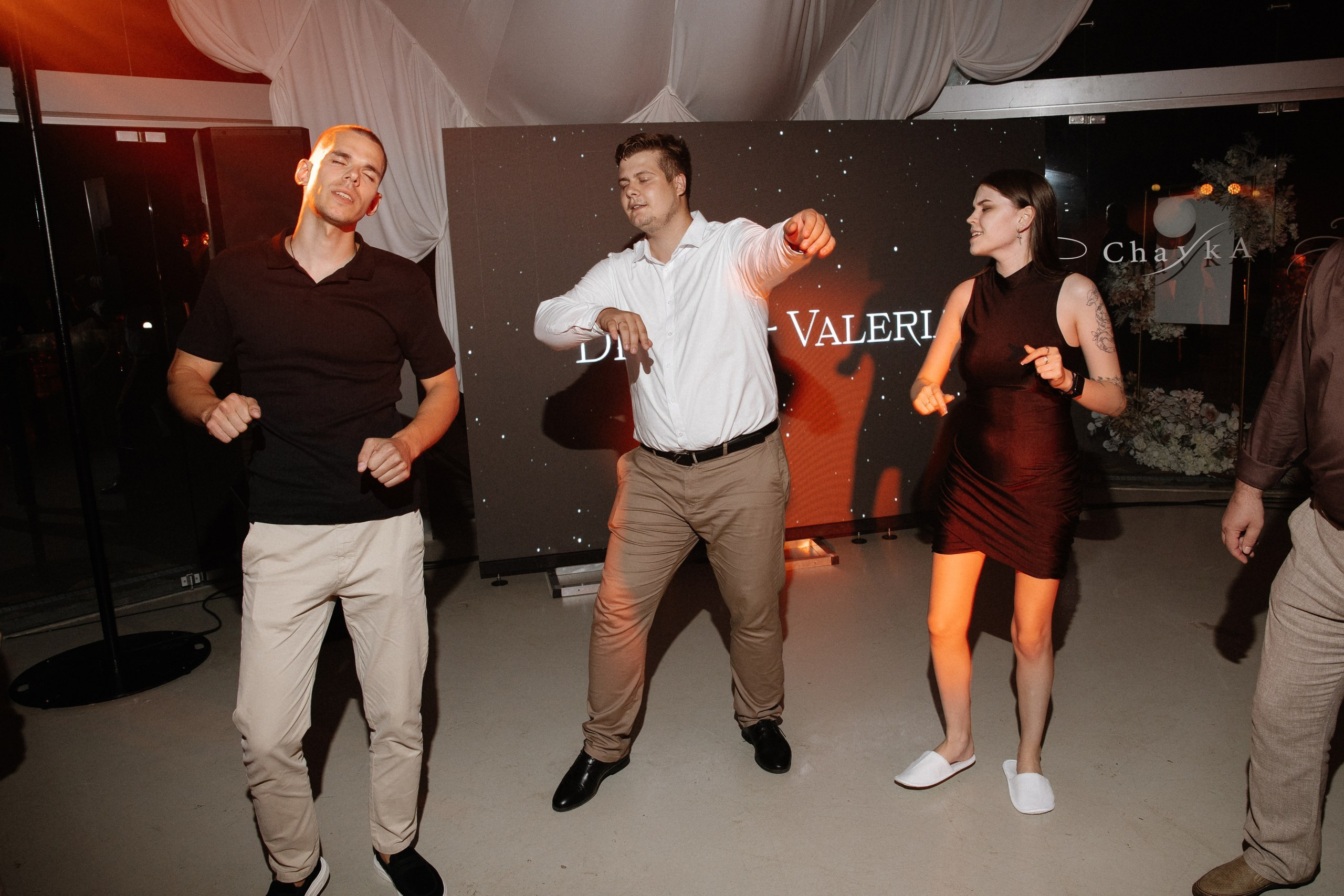 Она сказала «да». Свадебное агентство «MarWedding»