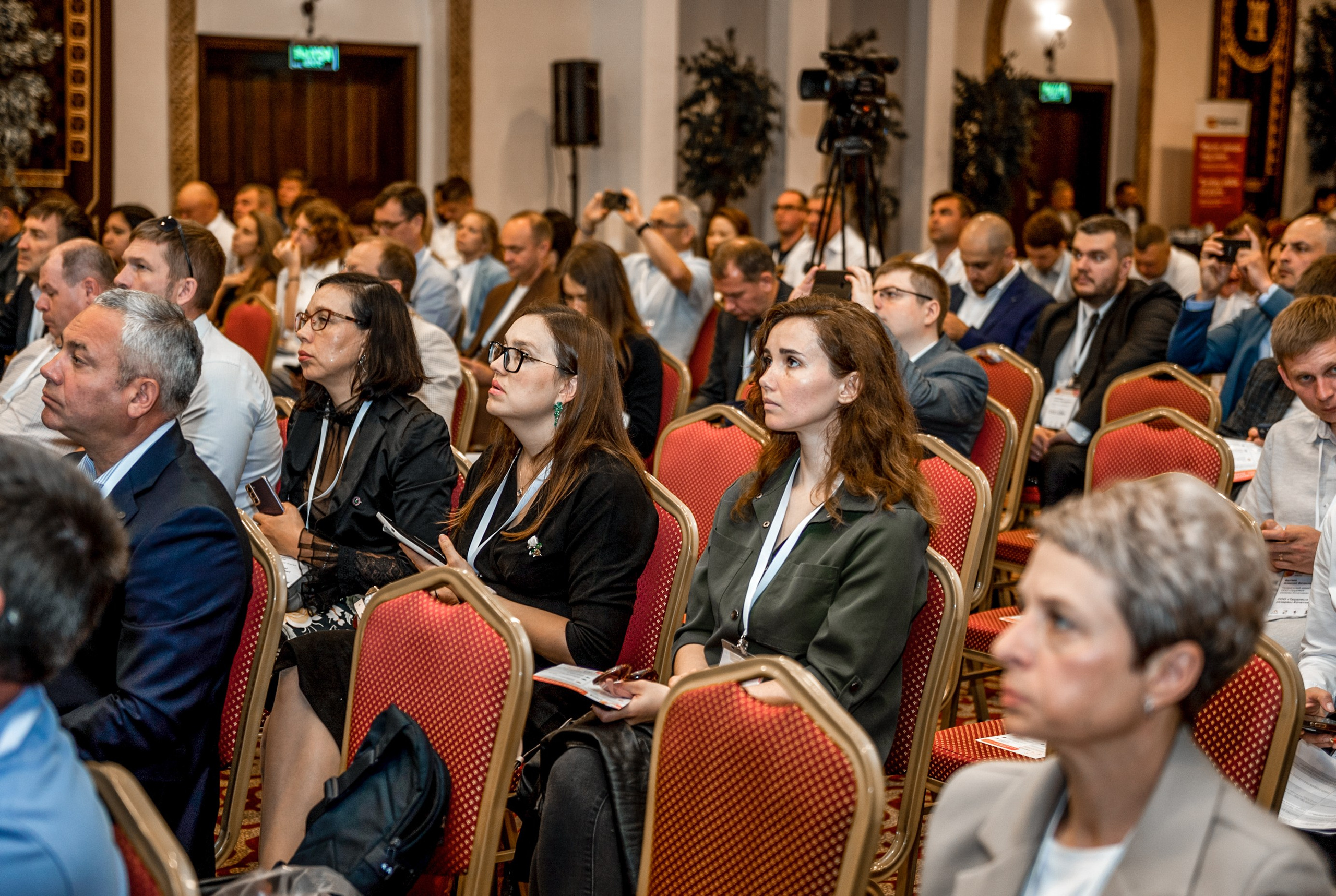 Международный бизнес-форум «Мировая соя. Рапс». Свадебный и семейный фотограф София Невская