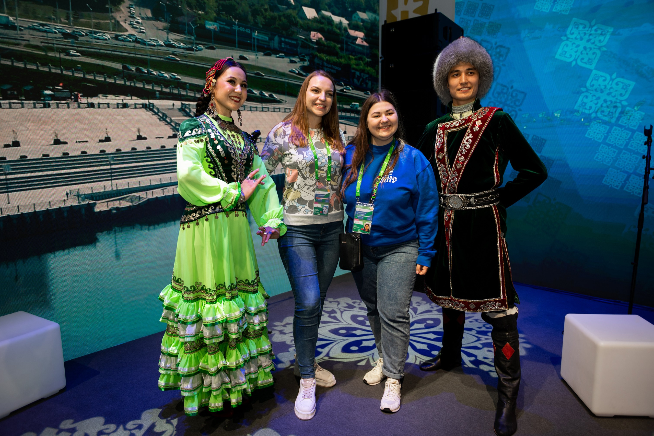 Всемирный фестиваль молодежи 2024. Свадебный и семейный фотограф София Невская