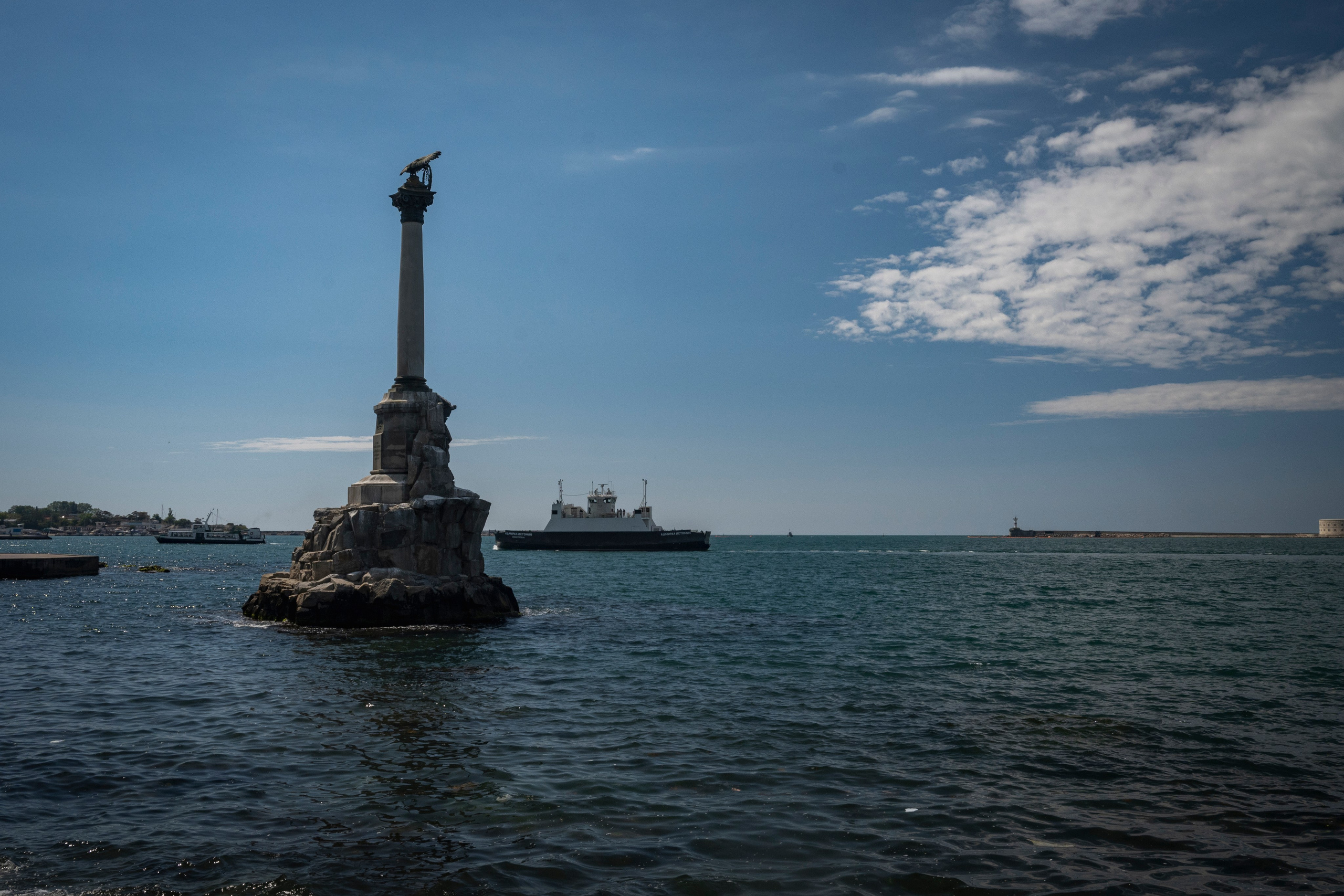 Крым май 2022. Фотограф Роман Адлер