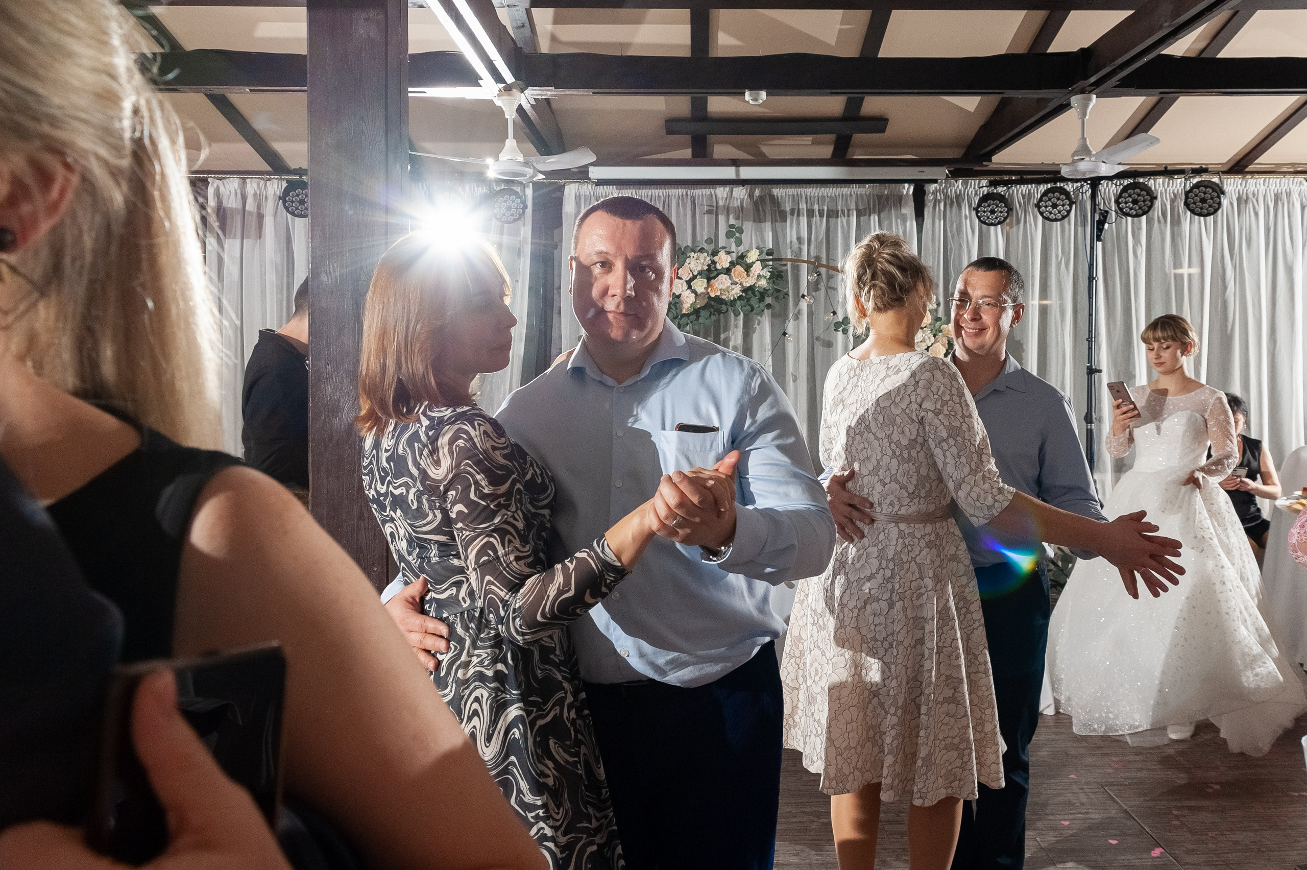 Александр и Ксения. Фотограф в Екатеринбурге Артём Зайнетдинов