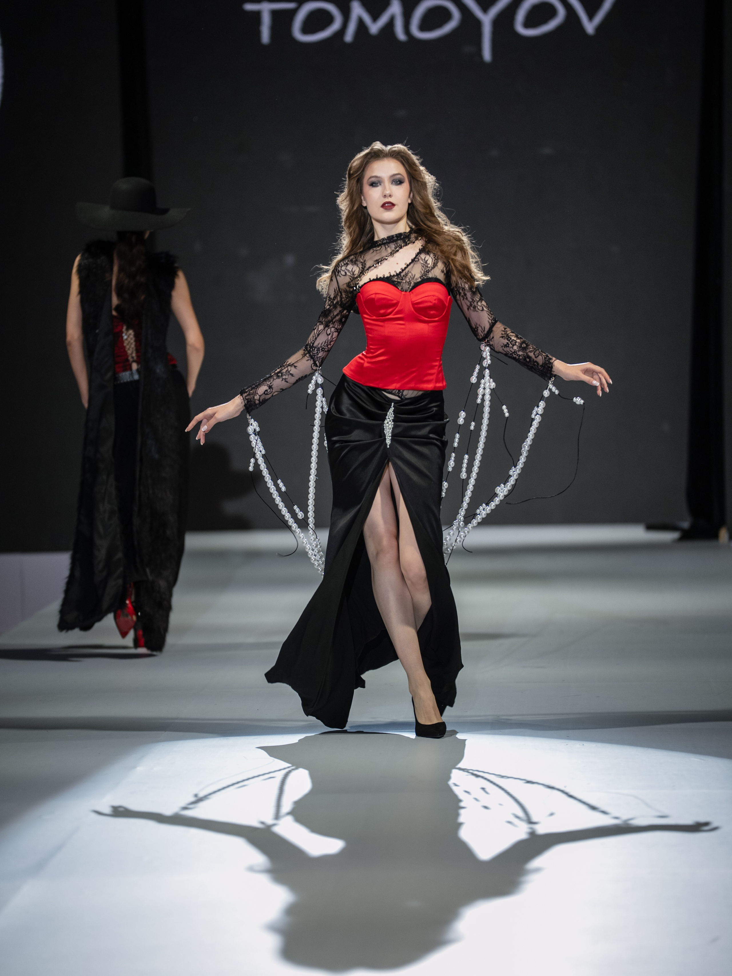 Eurasia Fashion Week Tomoyov. Сайт Алматинского НЮ АРТ, будуар и фэшн фотографа Дениса Карпенко