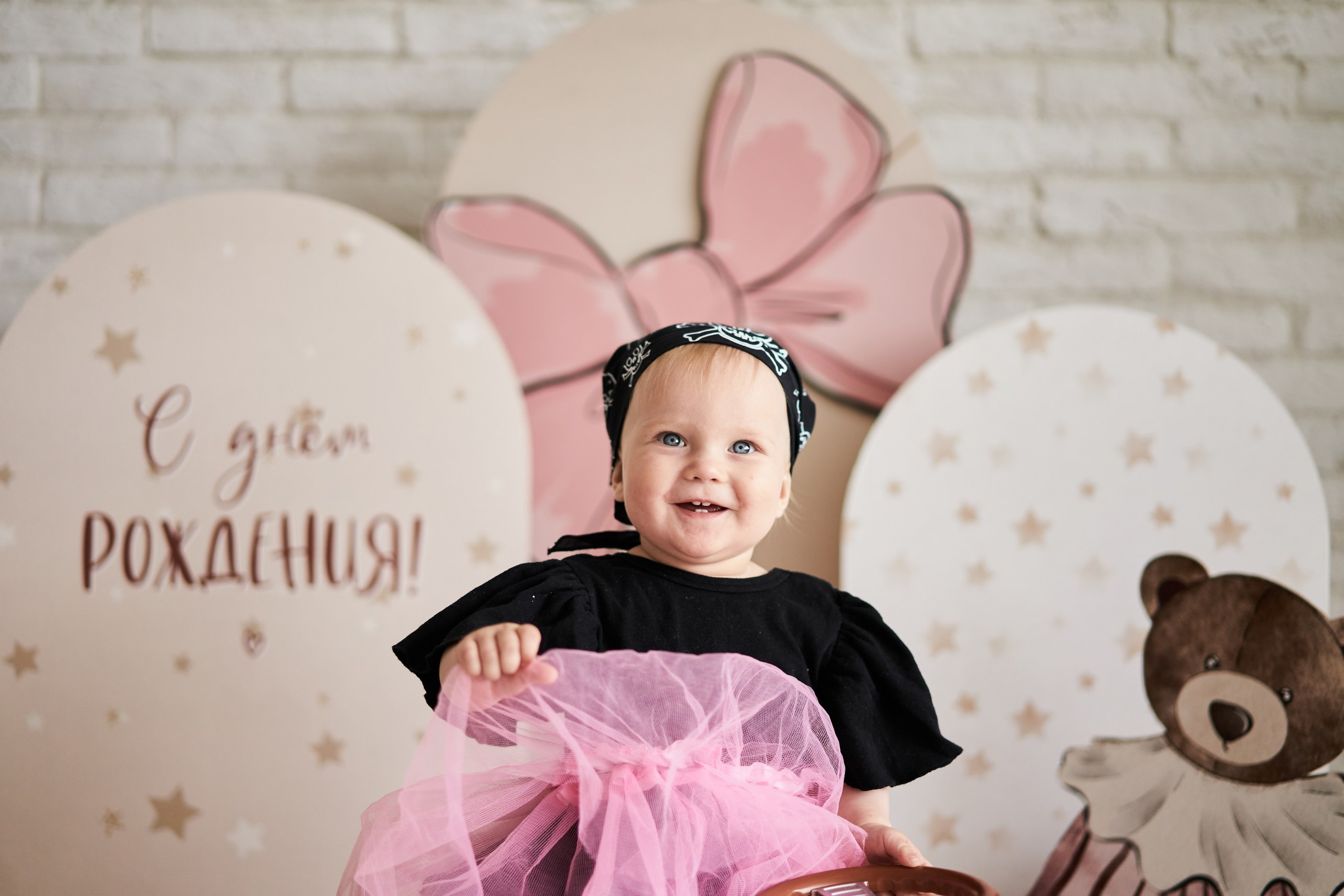 Семейная фотосессия в студии. Фотограф Екатеринбург Кокшарова Александра