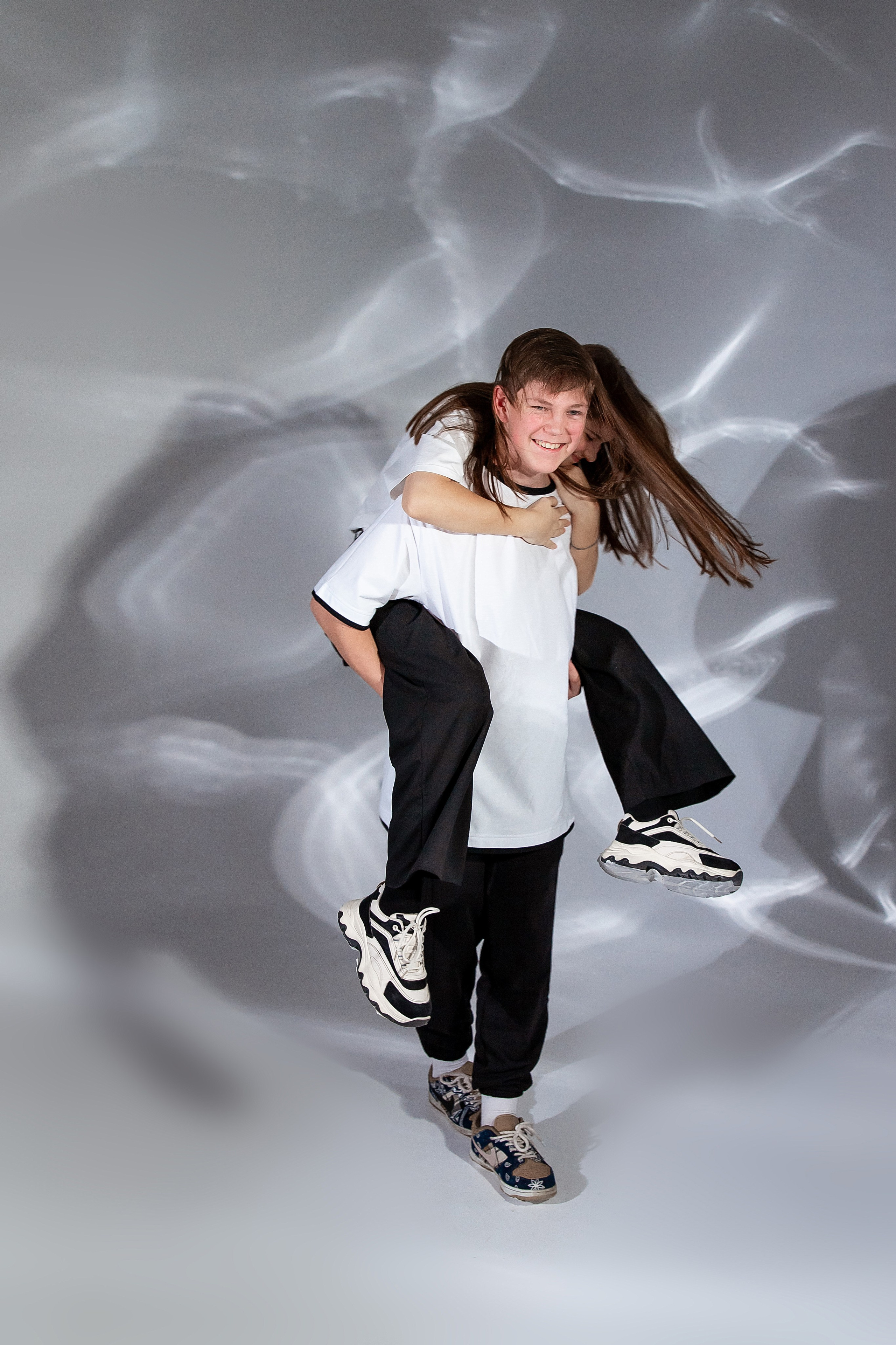 Цвет и свет. Детский и семейный фотограф в Красноярске Юлия Бирюкова