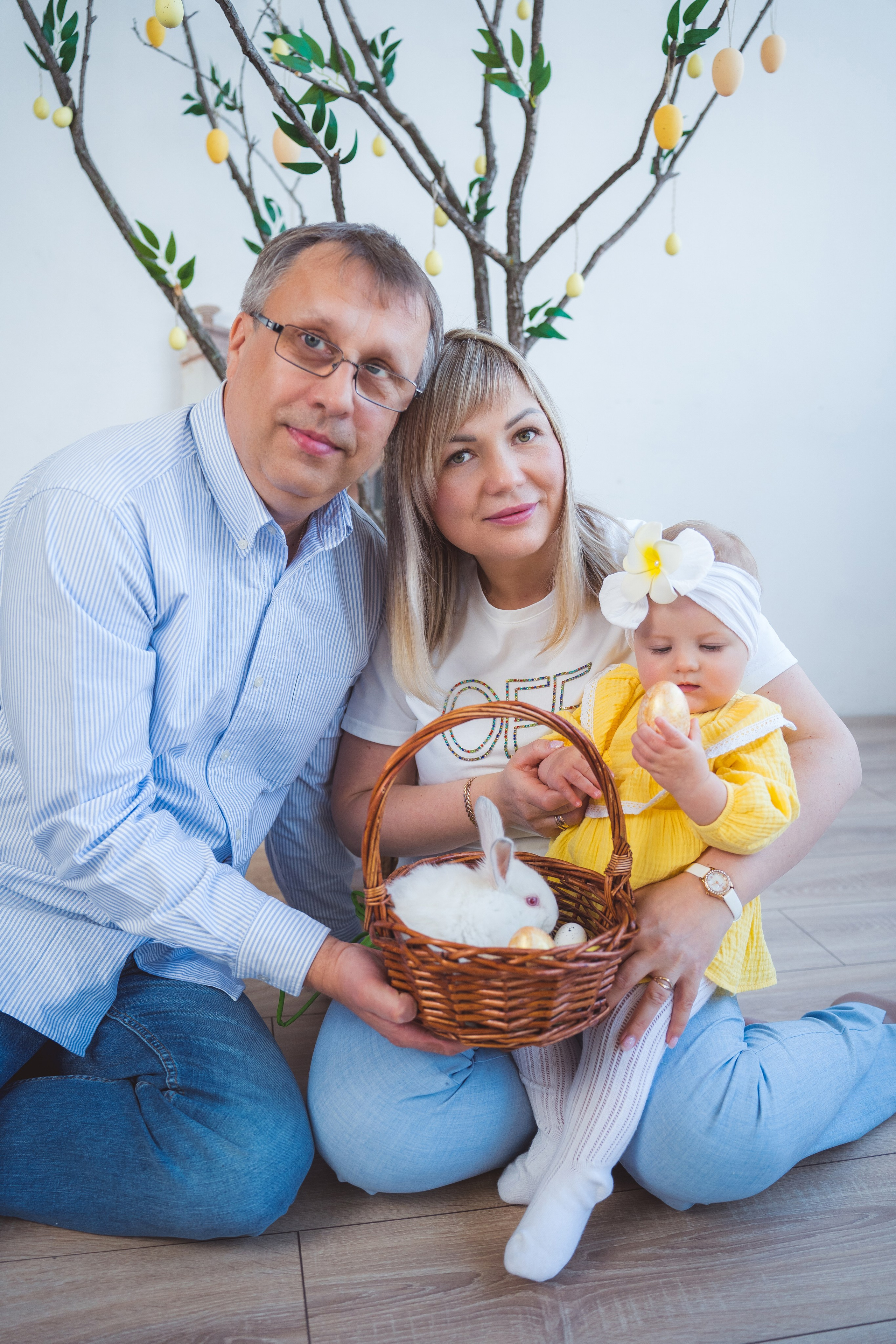 Пасхальный фотодень с цыплятами и кроликами. Фотограф Маргарита Слободянина в Хабаровске