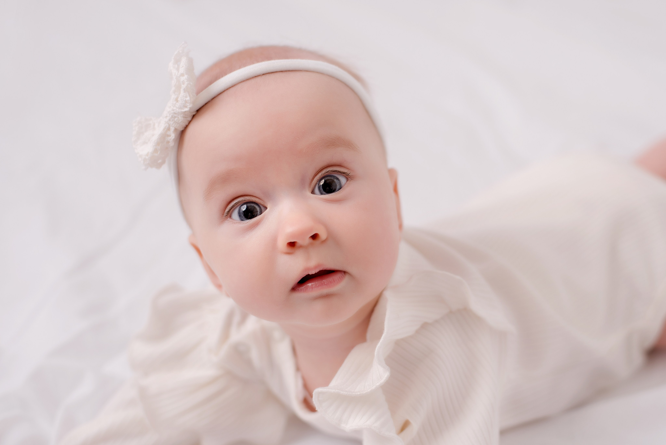 София 4 месяцев. Детский фотограф в Долгопрудном и Москве