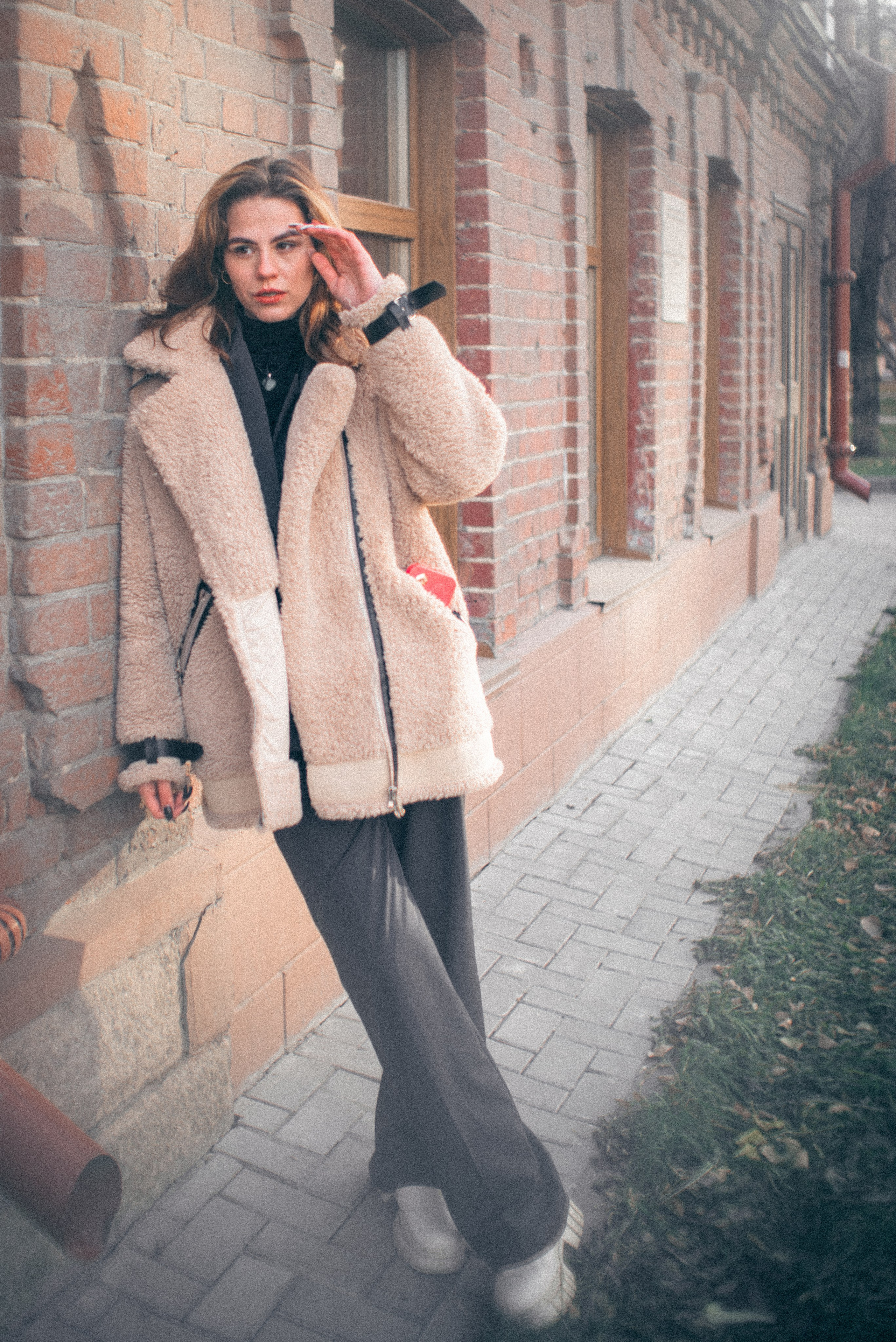 Маша, прогулочная съёмка. Фотограф в Новосибирске Полина Колмачевская