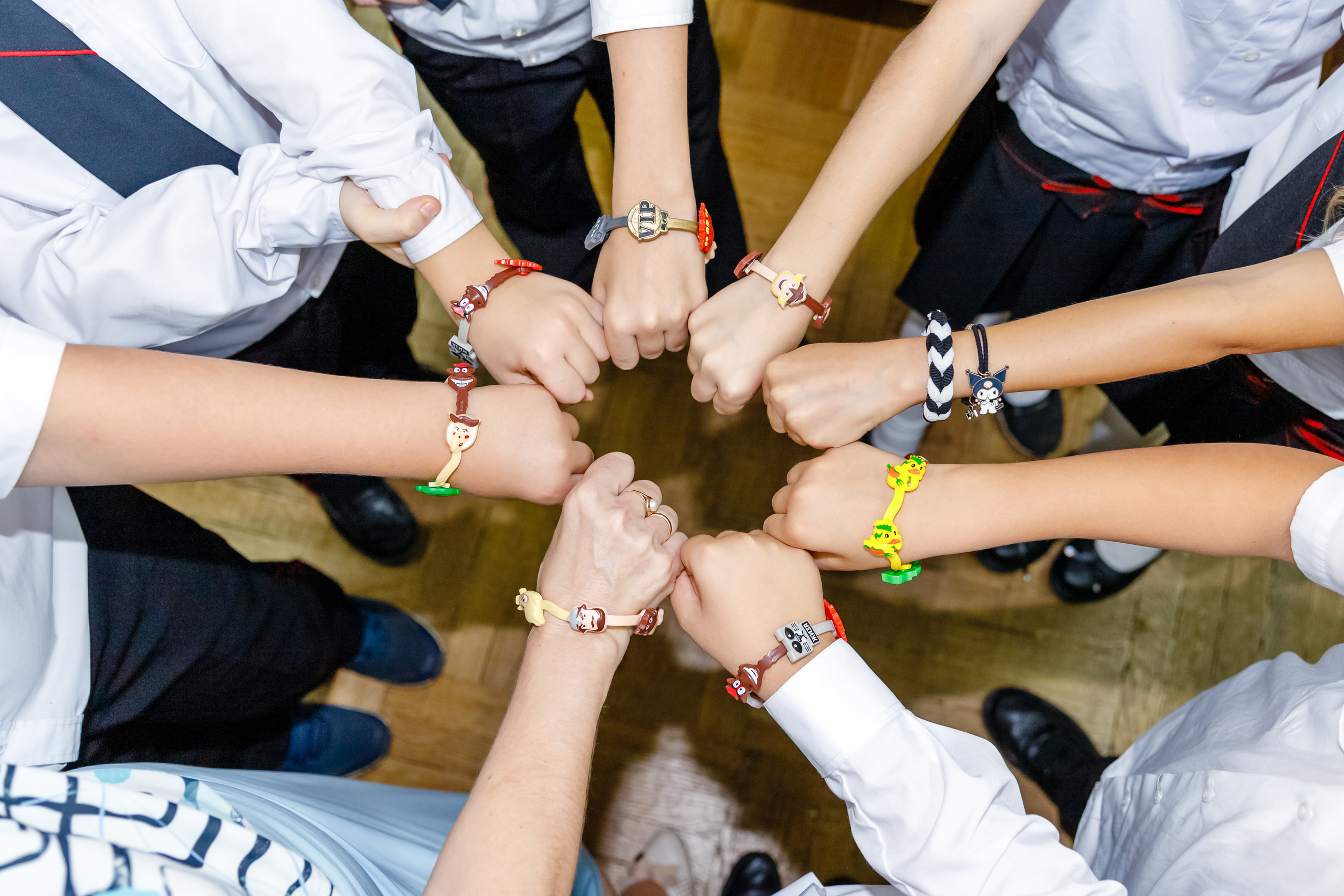 ШКОЛЬНАЯ ЖИЗНЬ. Марина Ушакова. Фотограф. Выпускные альбомы. г. Краснодар
