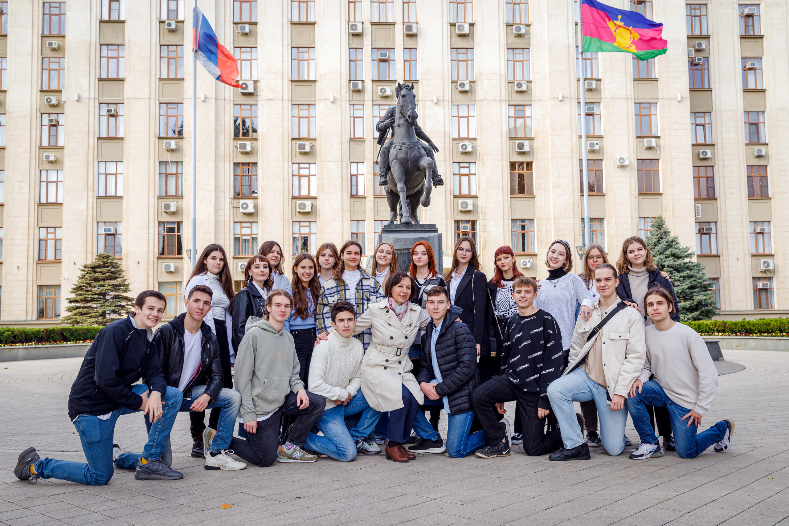 ПРОГУЛКИ ПО КРАСНОЙ. Марина Ушакова. Фотограф. Выпускные альбомы. г. Краснодар