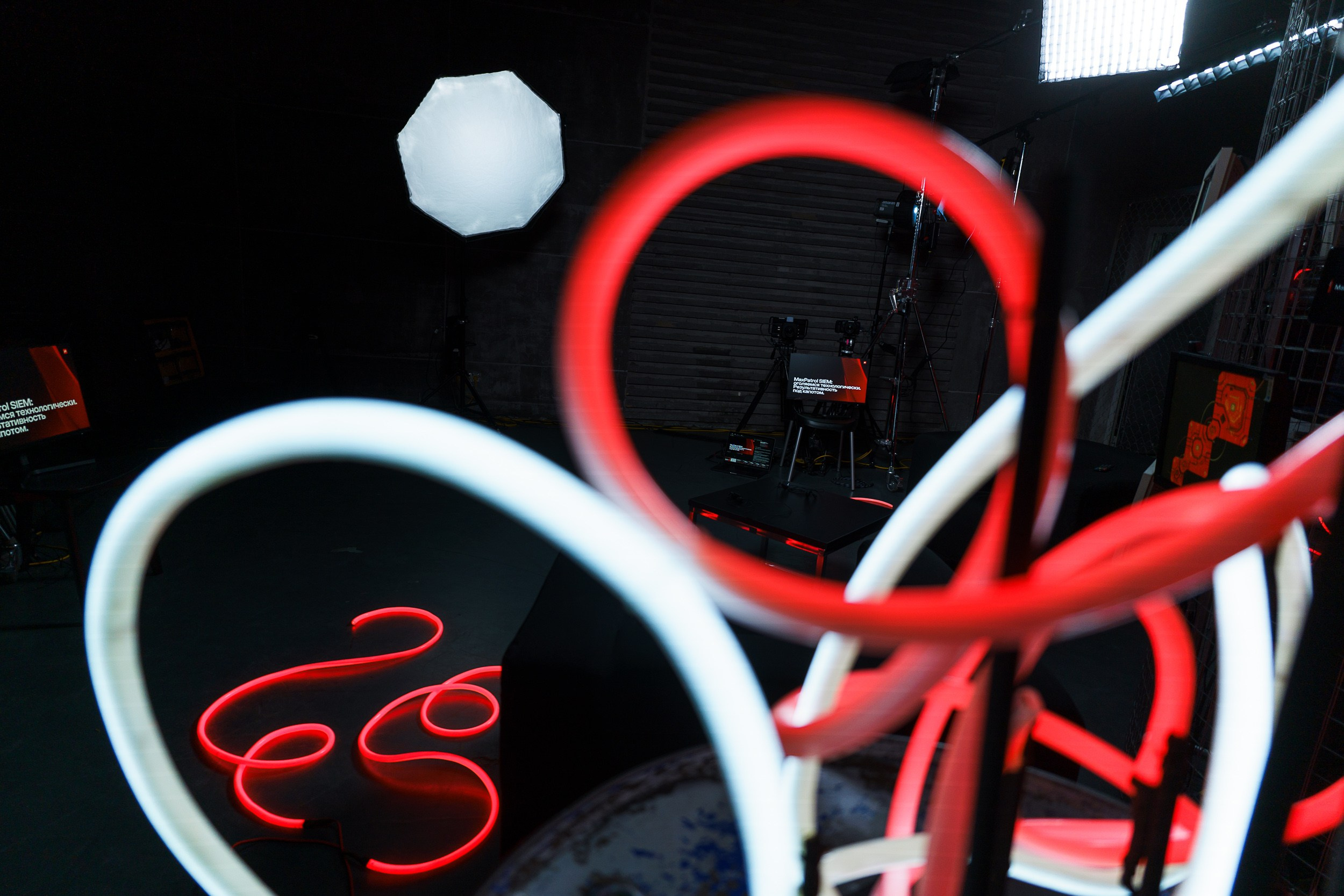 Бэкстейдж подкаста и ютуб шоу. Концертный и портретный фотограф Москва и Санкт-Петербург