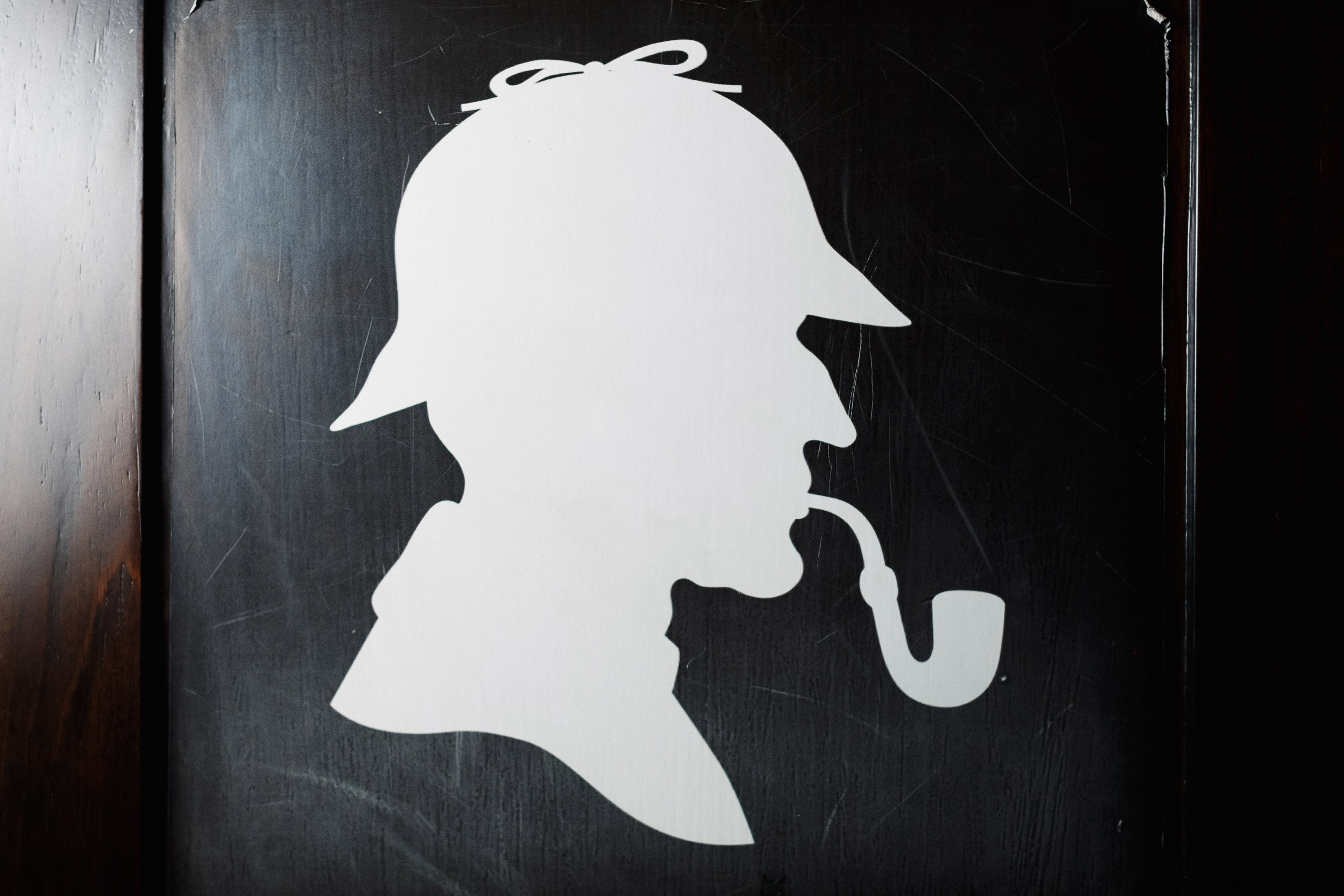 Захватывающий вкус и атмосфера: кальянная в Таганроге Бейкер Стрит. Свадебный и семейный фотограф в Таганроге Бакарюк Антон