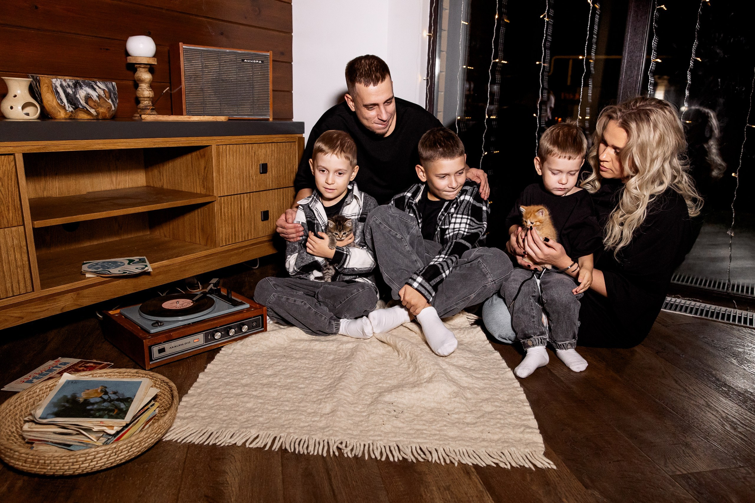 Эдуард и Дарья с сыновьями. Свадебный и семейный фотограф в Челябинске Юлия Ишимова