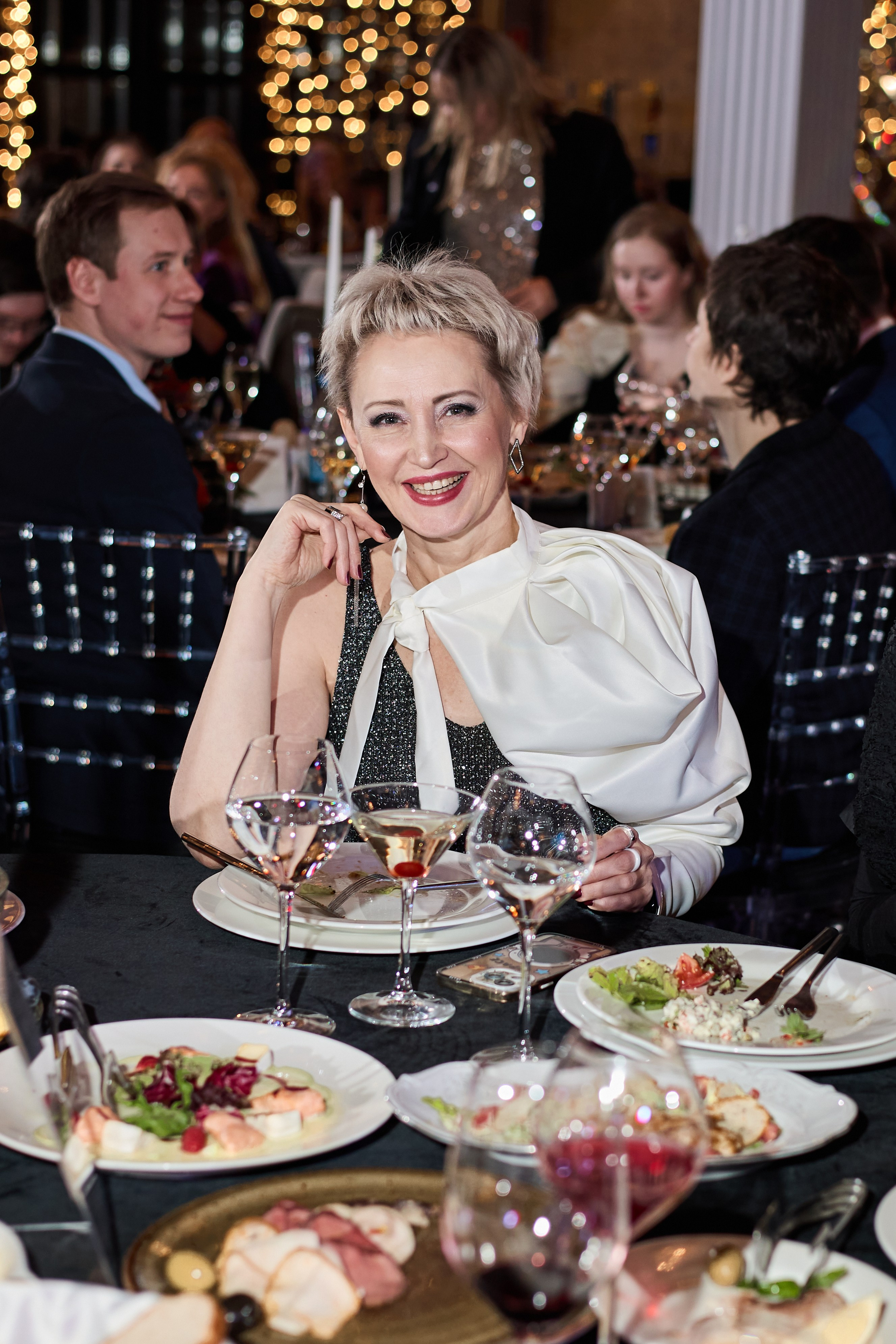 ELS GROUP. Антон Гошовский - свадебный и семейный фотограф в Москве и Крыму