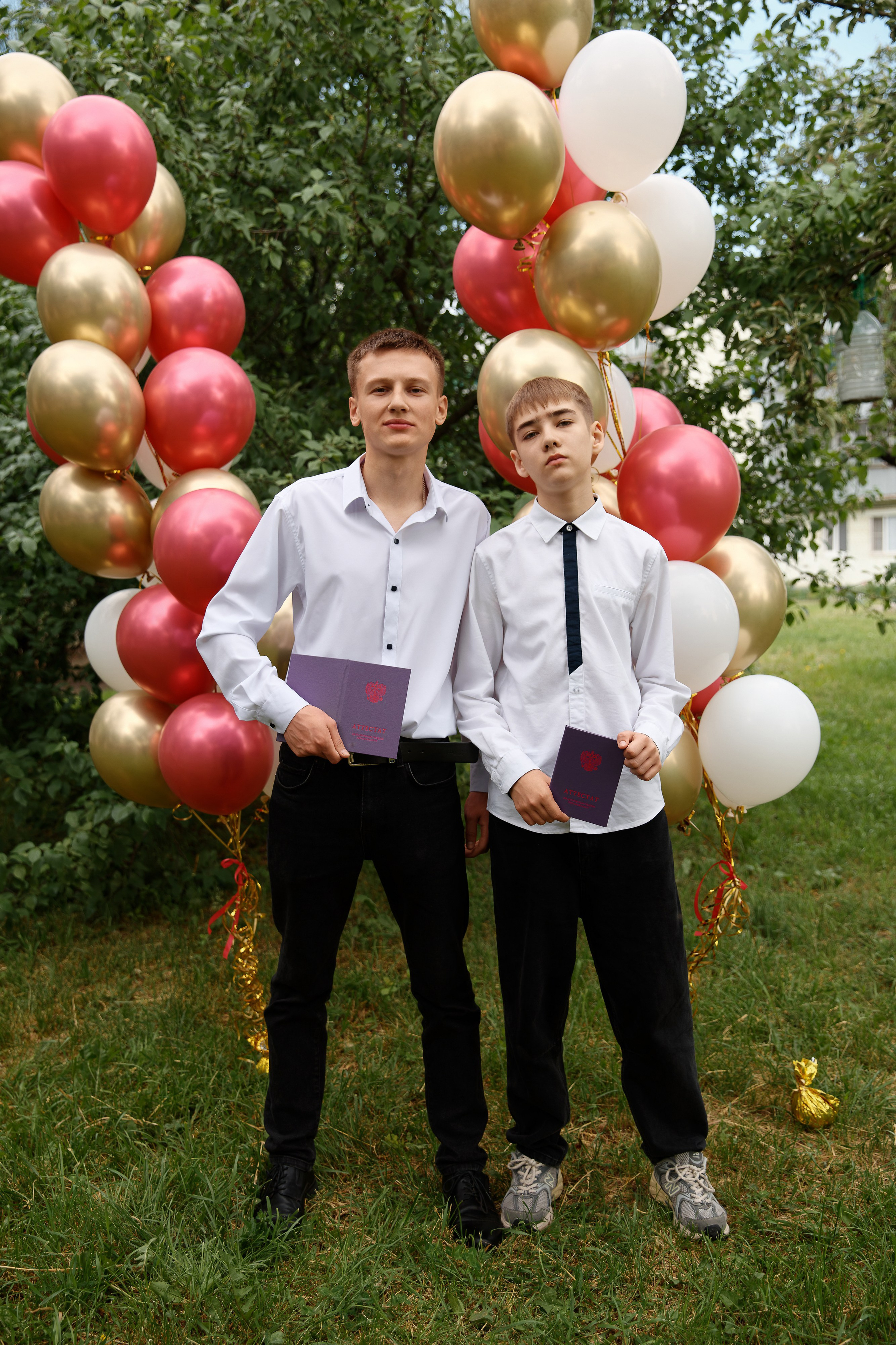 Вручение аттестатов Школа № 57. Семейный фотограф — Макс Белогрудов