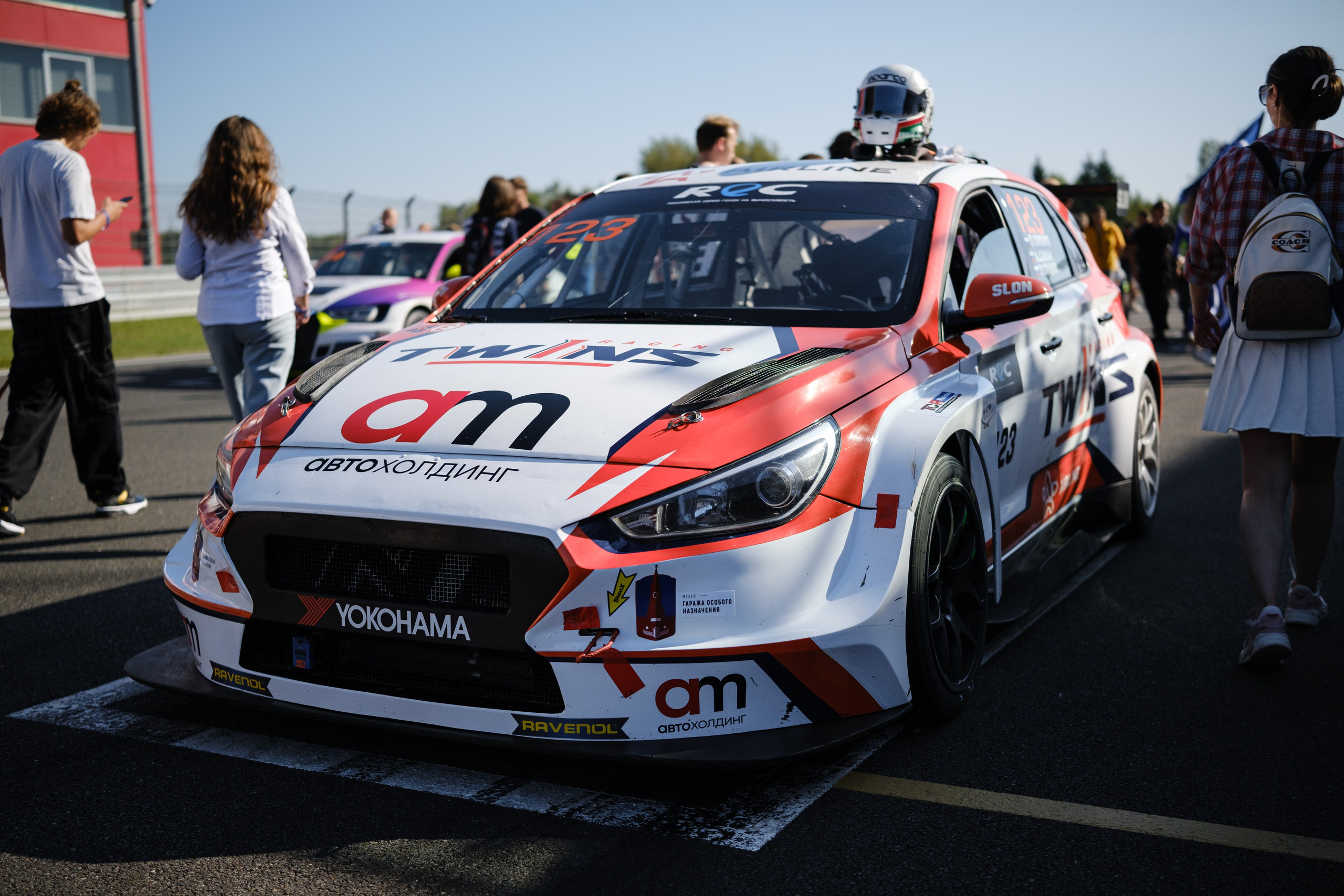 Российская серия гонок на выносливость. Авто и мотоспорт — фотограф Антон Медведев iCoguar