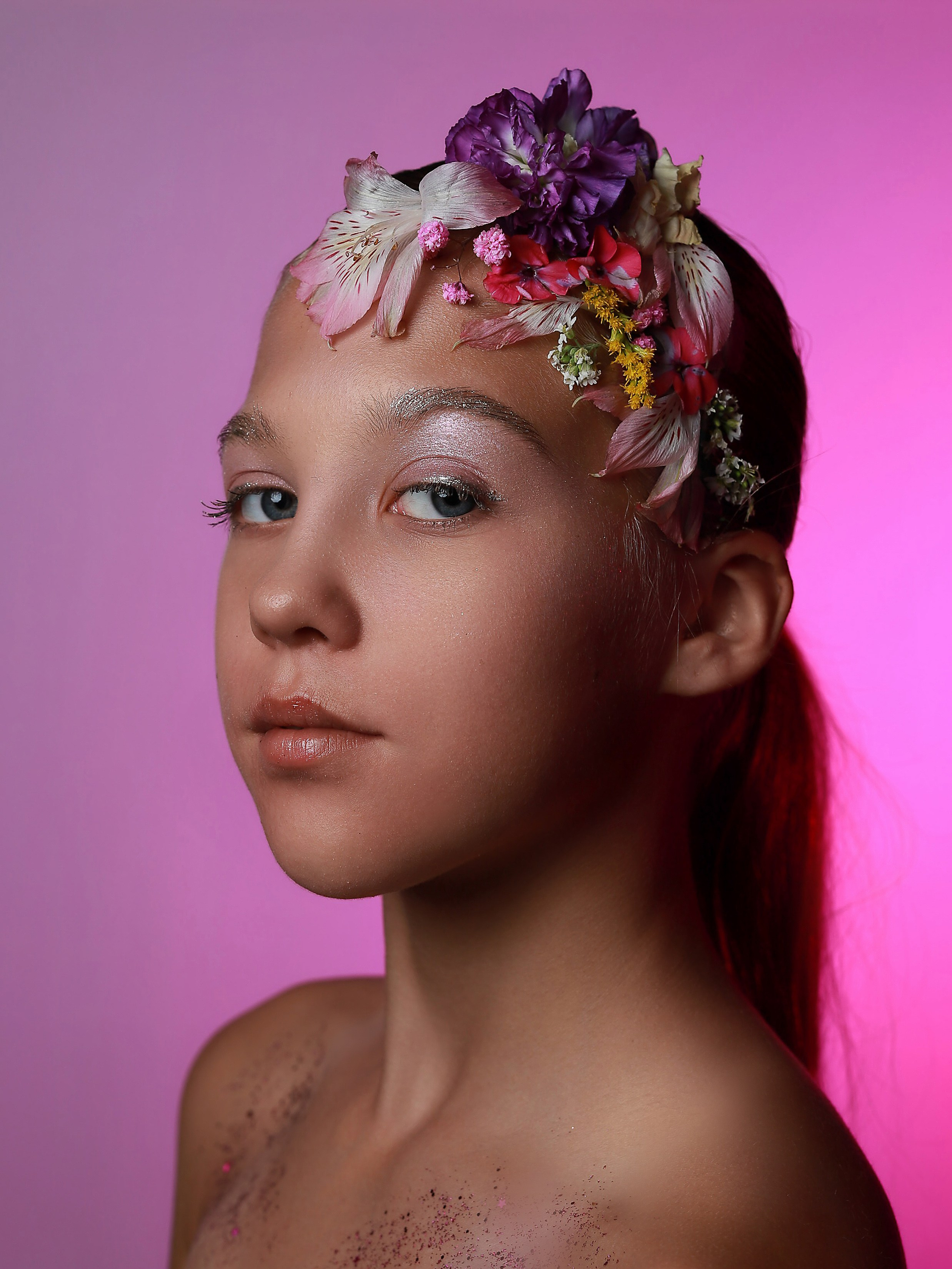 Портреты с цветами. Фотограф Юлия Мальцева