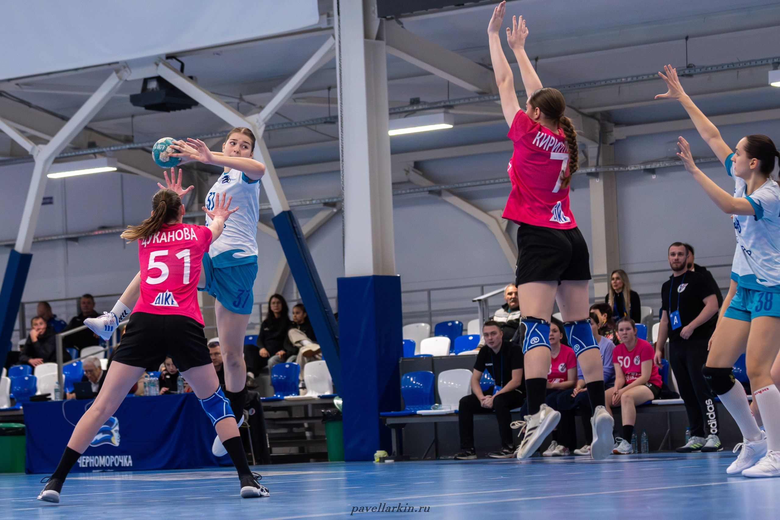 Гандбол. Черноморочка-2 — Университет-2. Спортивный фотограф, фотожурналист Павел Ларькин