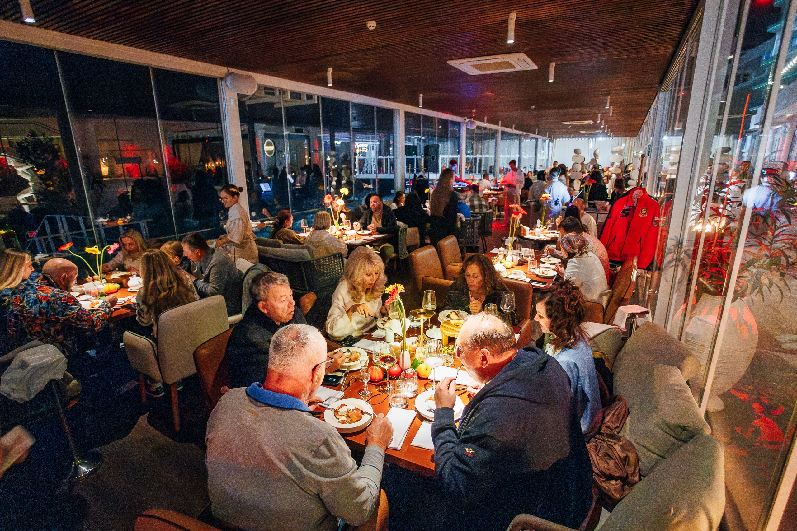 Гастроужин в греческом ресторане ЛИВАДИЯ_Ялта_27.09.2025. Аминов Руслан | Фотограф