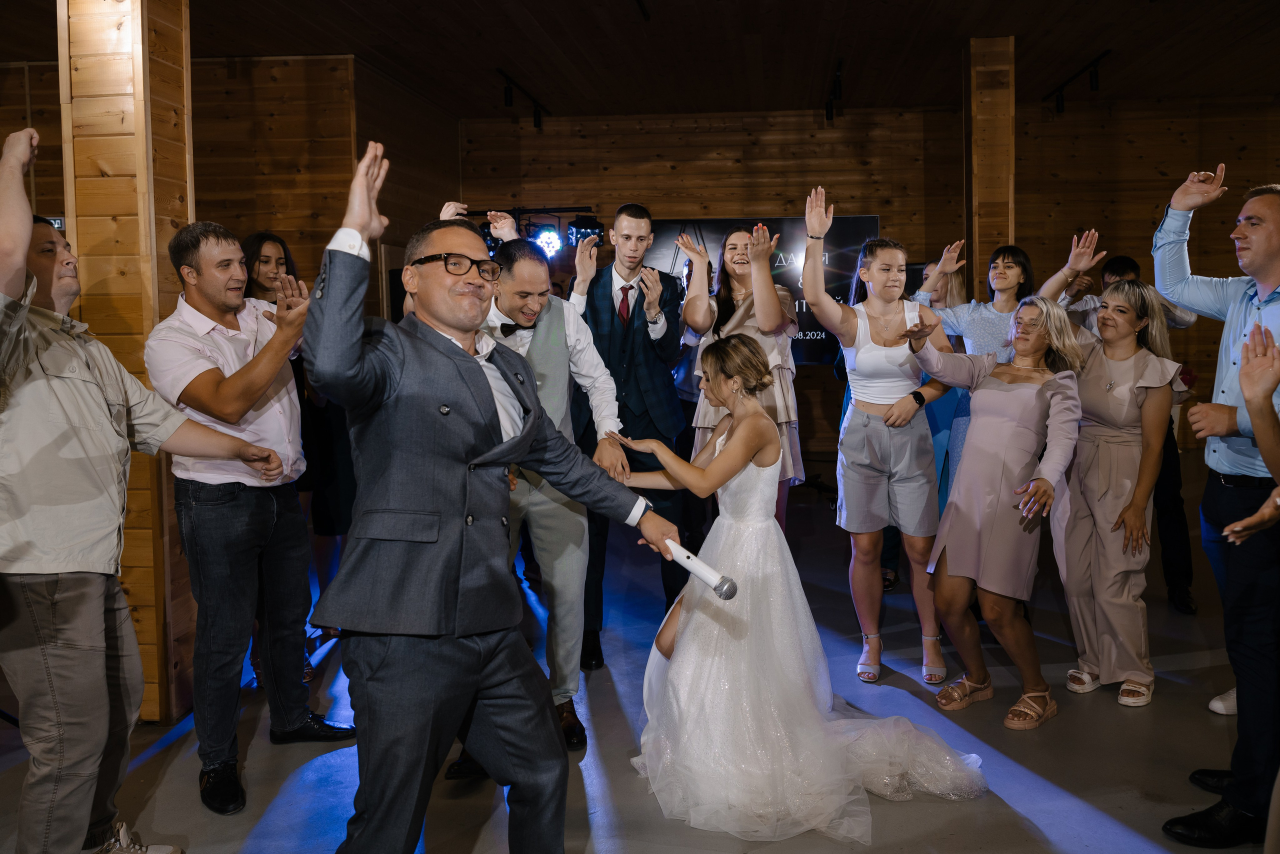 Дмитрий и Дарья. Свадебный фотограф Красноярск Вязьминова Мария