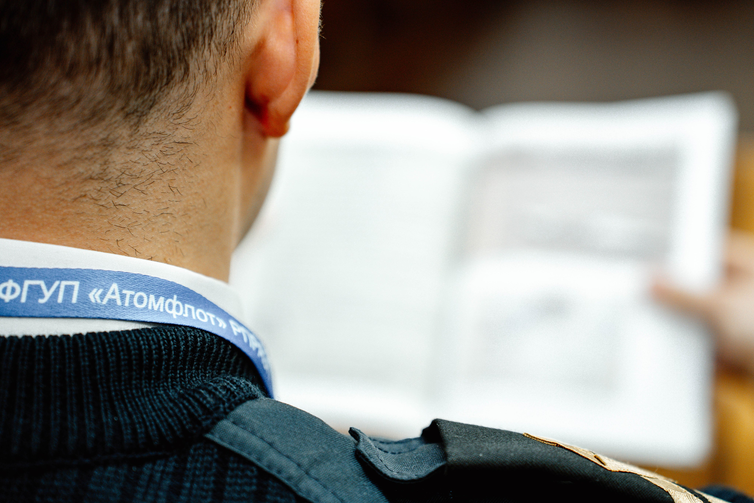 Презентация книги на Ледоколе Ленин (Росатом). Туманов Кирилл Фото, видео и аэросъемка в Мурманской области