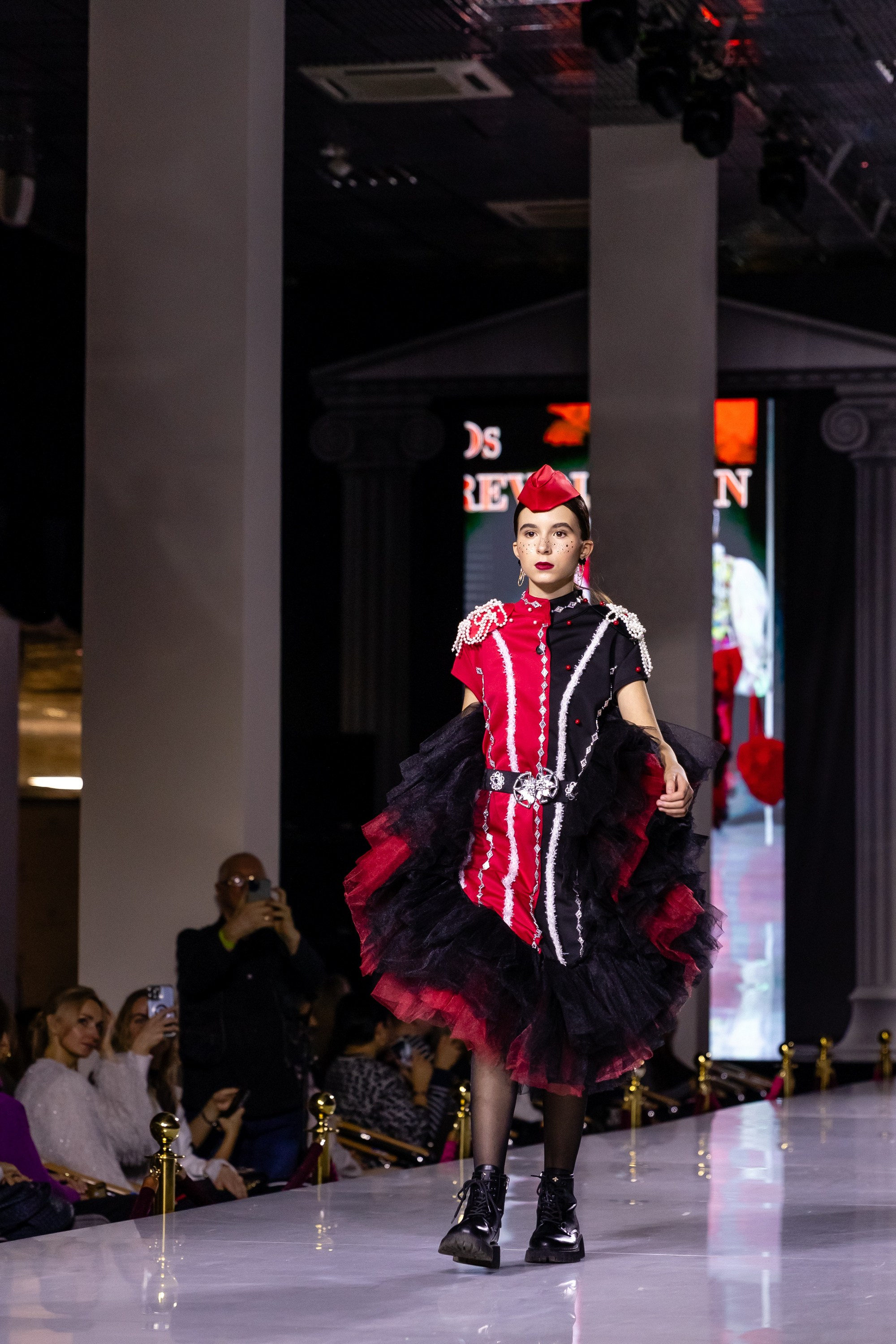 ESTET FASHION WEEK (KIDs REVOLUTION). Татьяна Чернышова свадебный фотограф Москва