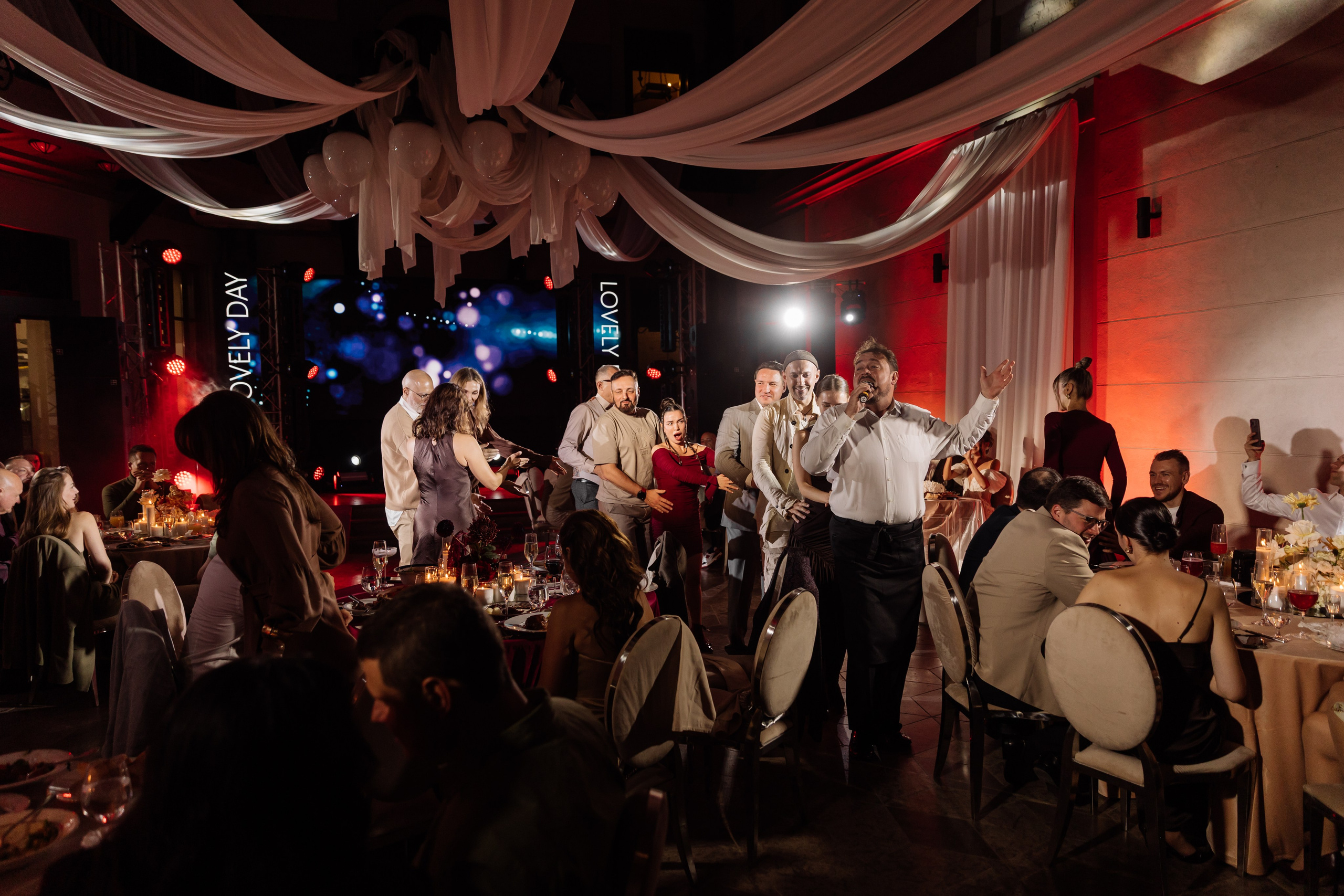 Среди 8 миллиардов. Свадебный фотограф Санкт-Петербург