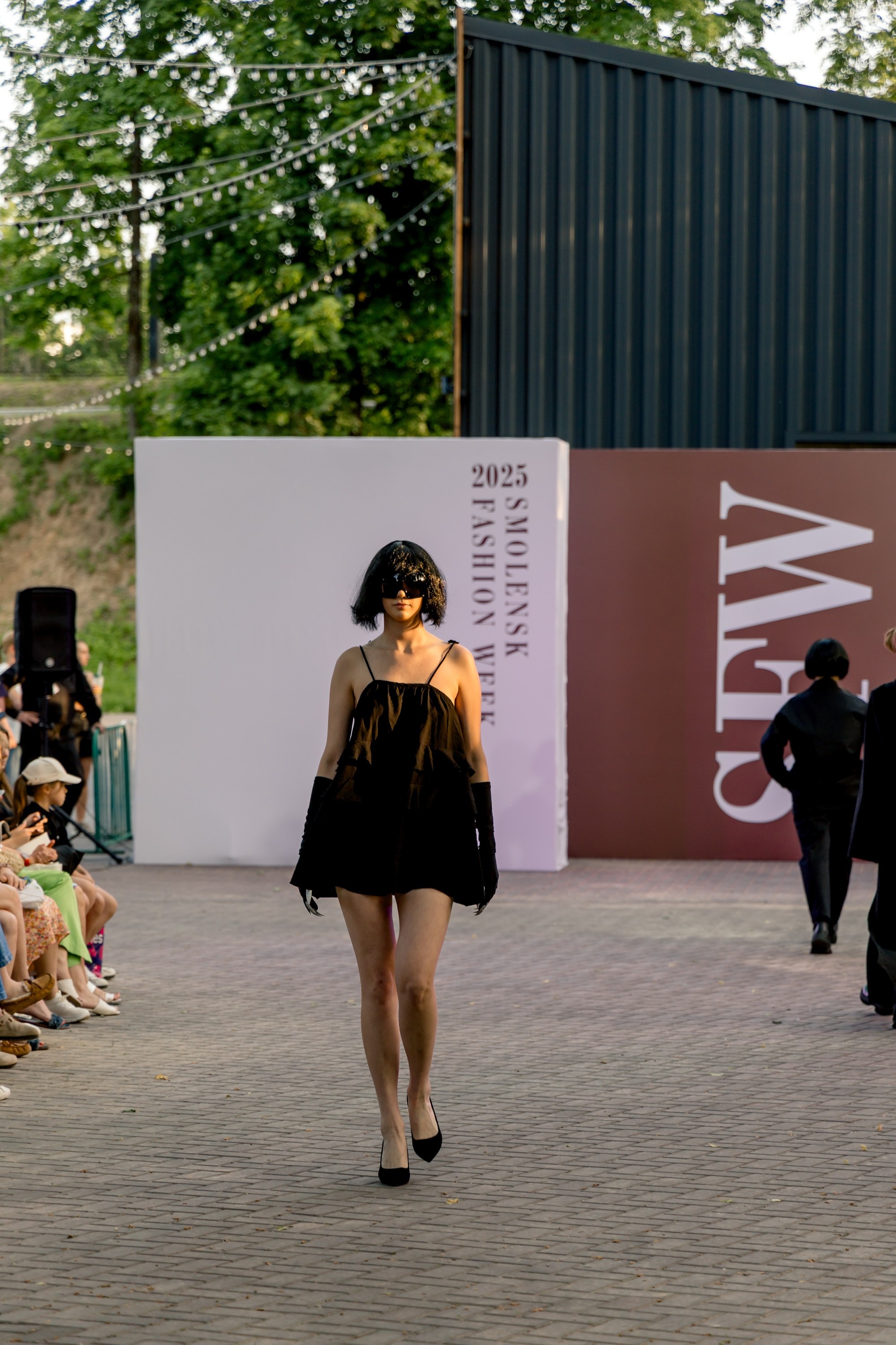 Smolensk Fashion Week 2025_показы_ДЕНЬ 1_ВЕЧЕРНИЙ ПОКАЗ_19:00. Главная