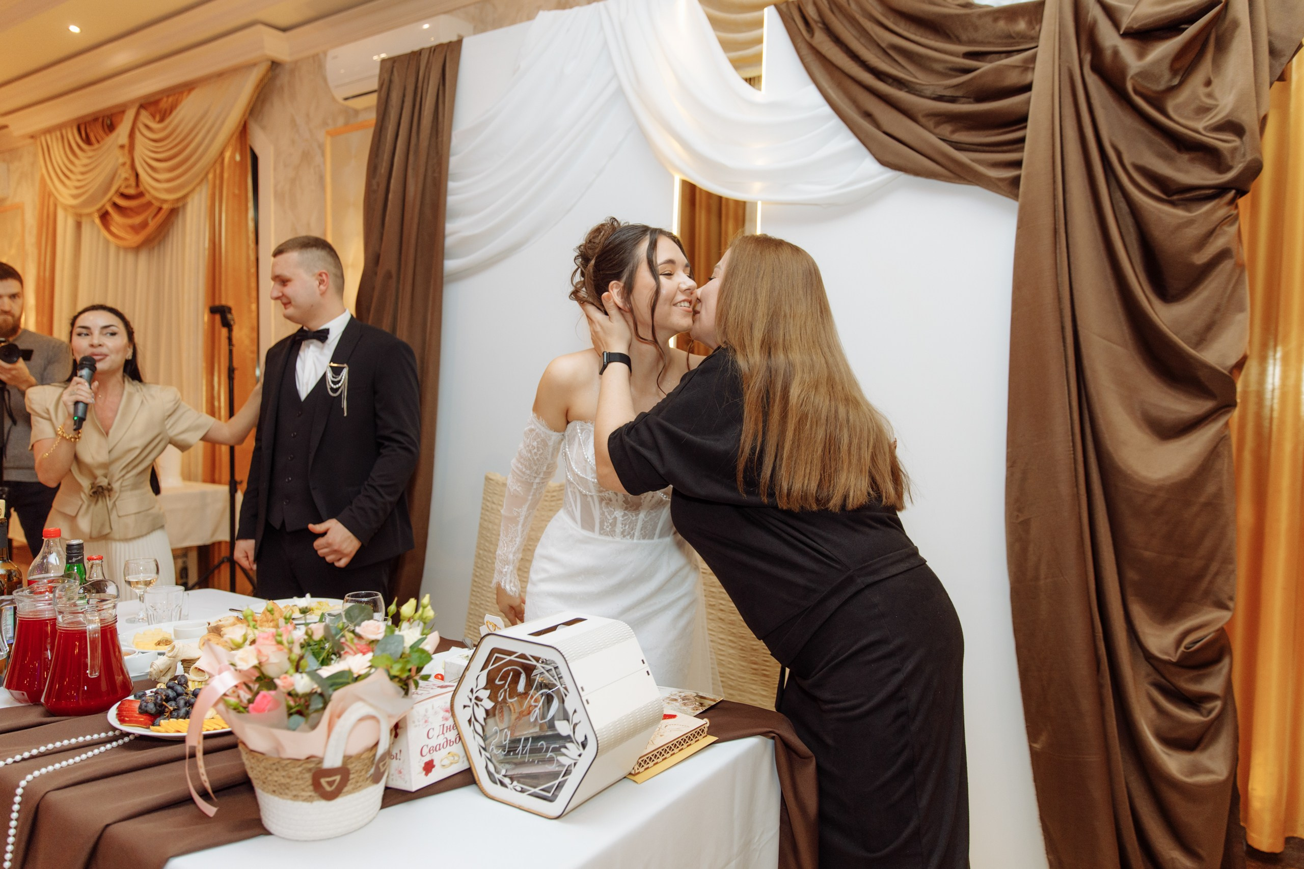 Water. Свадебный фотограф в Ярославле Анастасия Архипова