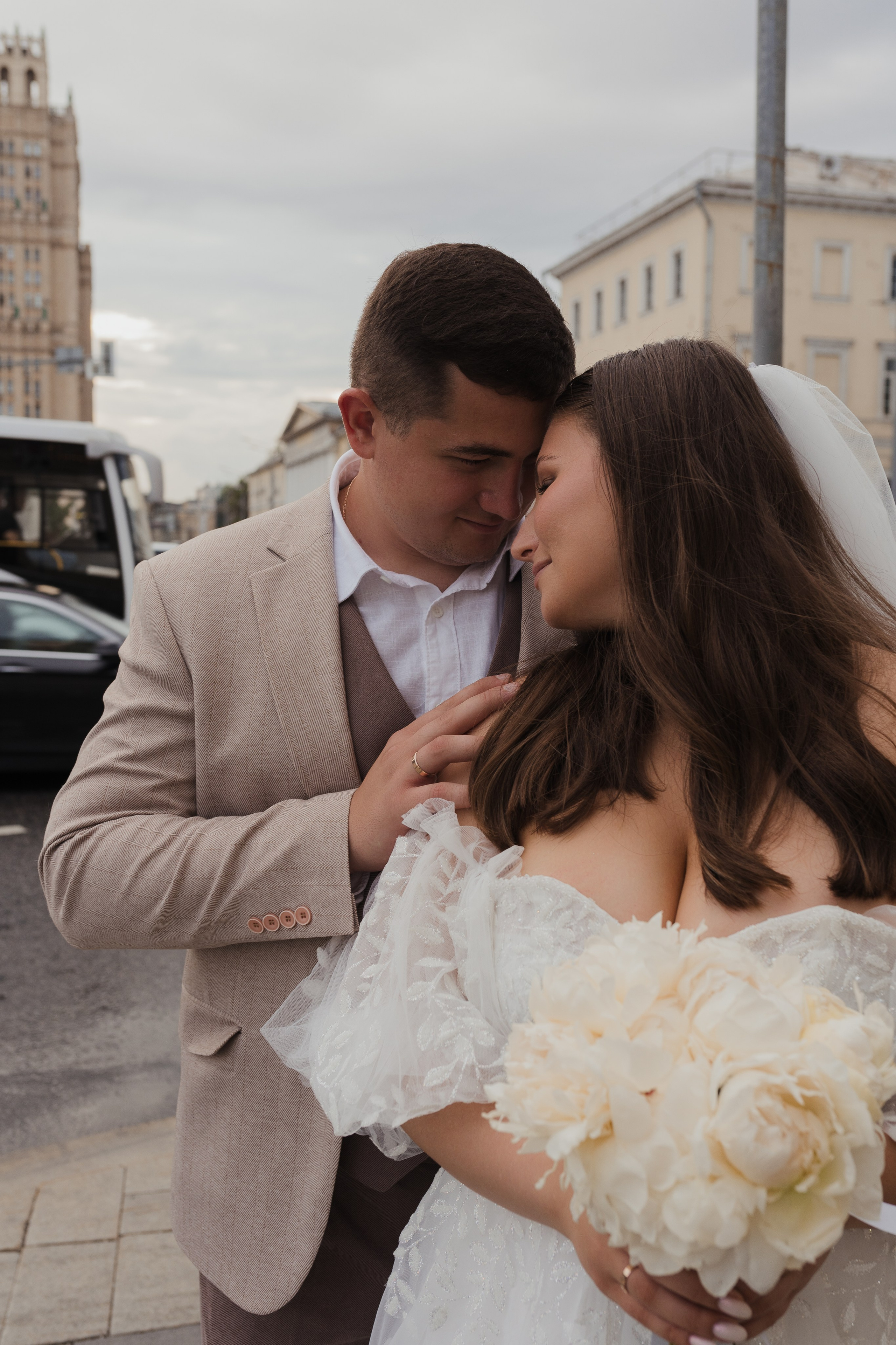 Свадебная фотосессия в Москве в Барвихе ЗАГС. Свадебный фотограф в Москве Анна Полушина