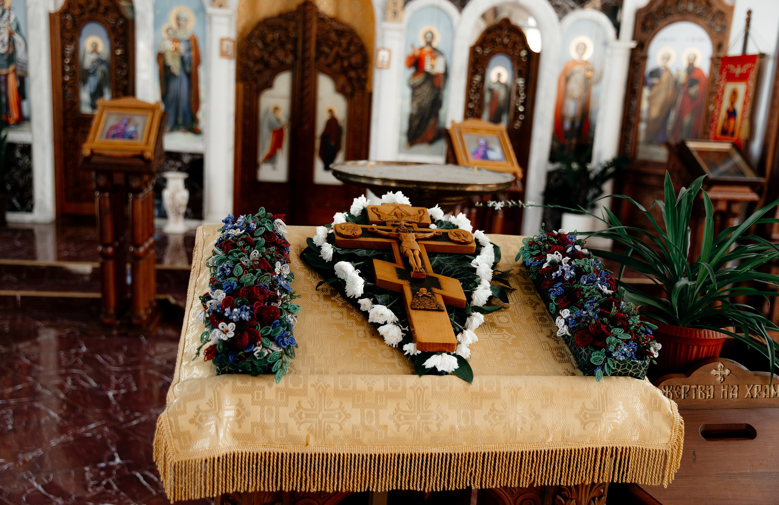 Крещение. Город Кропоткин. Церковь Петра и Павла. Свадебный фотограф Кропоткин Краснодар
