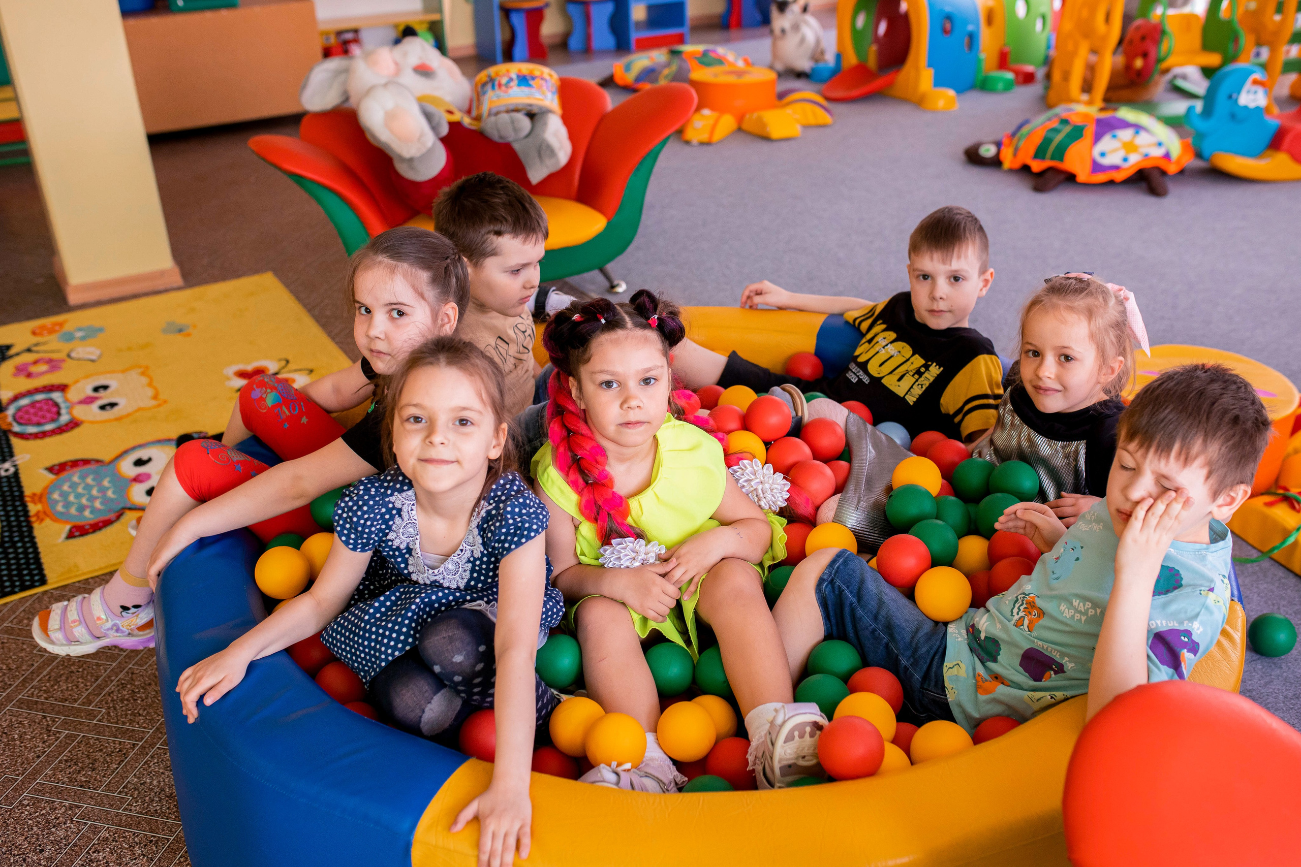 Выпускница Милена с группой. Семейный и детский фотограф город Тында Дарья