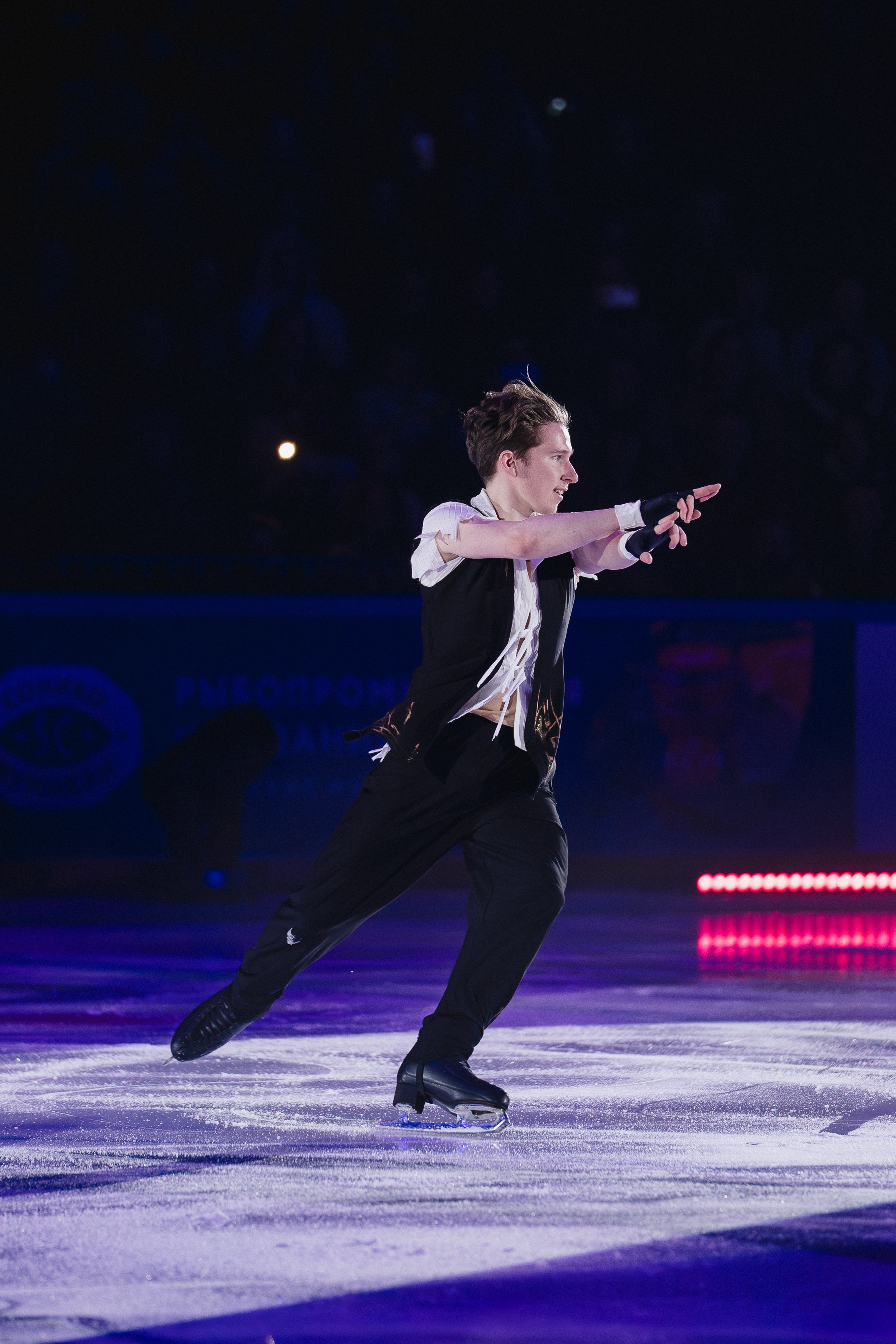 Шоу Этери Тутберидзе в Новосибирске. Воробьева Ксения — Спортивный и танцевальный фотограф Новосибирск