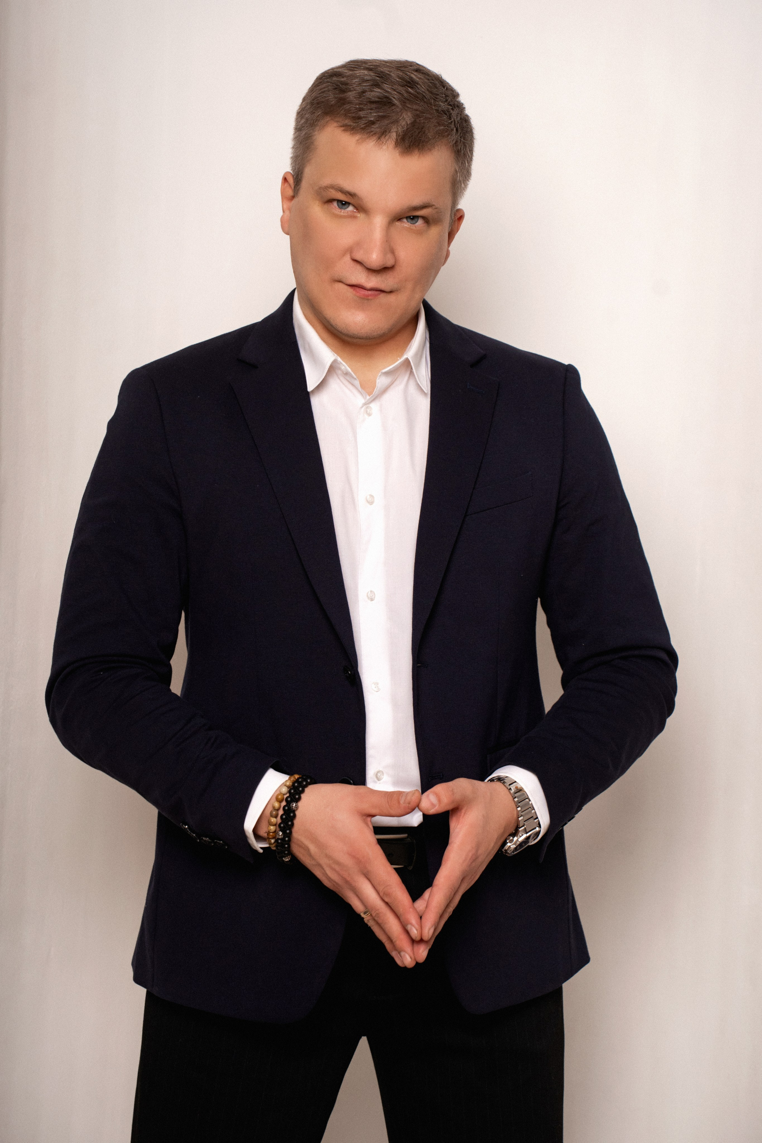 Деловые Портреты женщин и мужчин. Студийный и Рекламный Фотограф в Екатеринбурге Сергей Минин