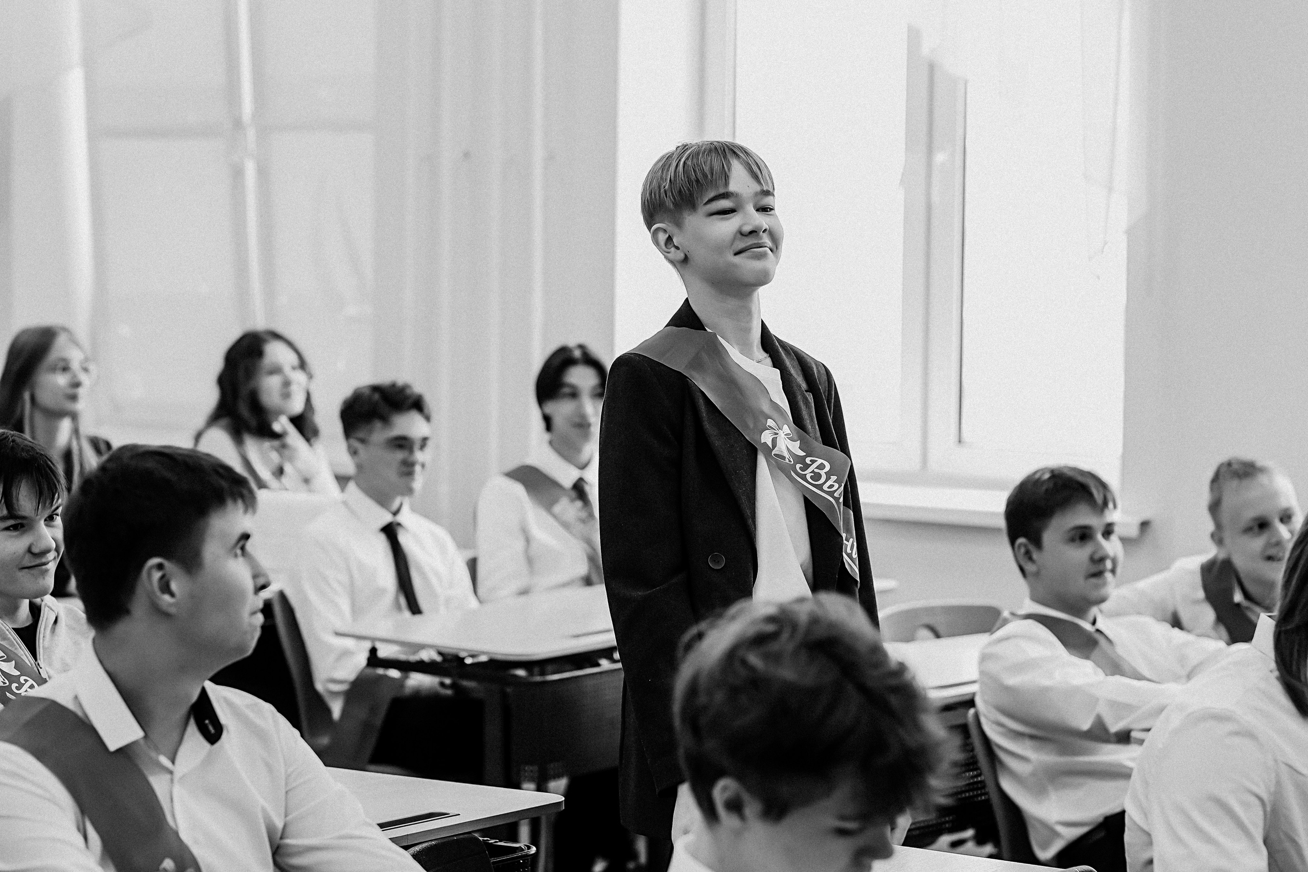 Последний звонок. Семейный фотограф Тюмень, фотограф на роды Салмина Мария